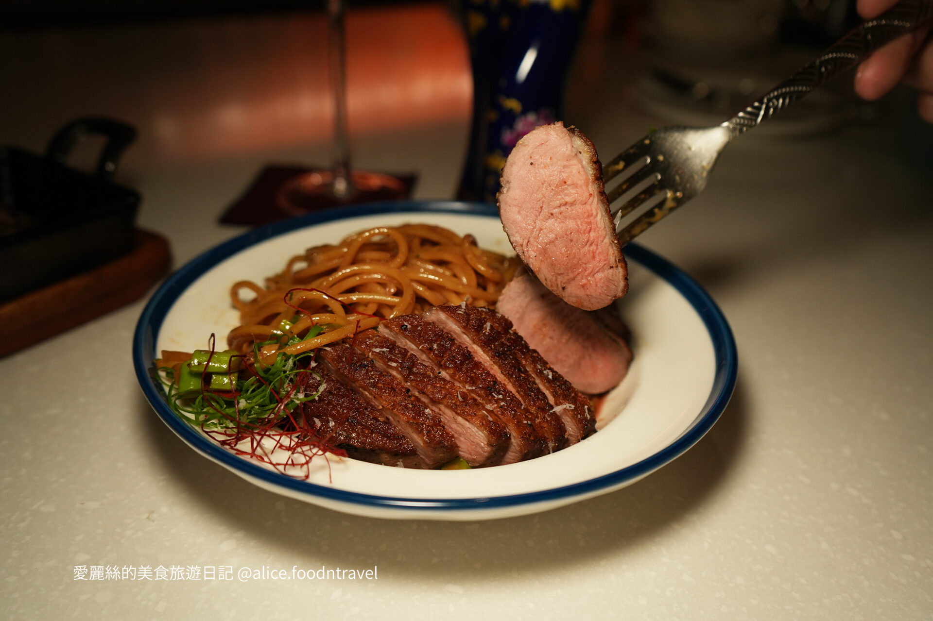 台北酒吧信義區酒吧台北餐廳台北餐酒館台北美食信義美食信義安和忠孝復興台北東區台北約會餐廳網美景點台灣調酒台灣酒吧台北義大利麵台北燉飯瑰秘餐酒館菜單