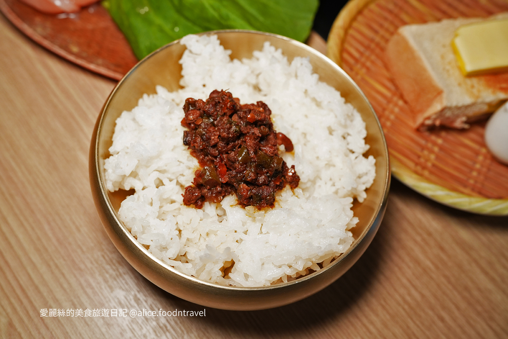 台中北區美食 台中北區餐廳推薦 台中北區必吃 台中約會餐廳 台中慶生餐廳 台中泰式餐廳 台中火鍋餐廳 台中火鍋推薦 台中必吃火鍋 台中南洋火鍋 台中東南亞料理 鍋泰暖 南洋風味火鍋 生日禮 當月壽星 台中泰式火鍋 台中冬陰功 台中自助吧 台中自助吧吃到飽 台中南洋料理