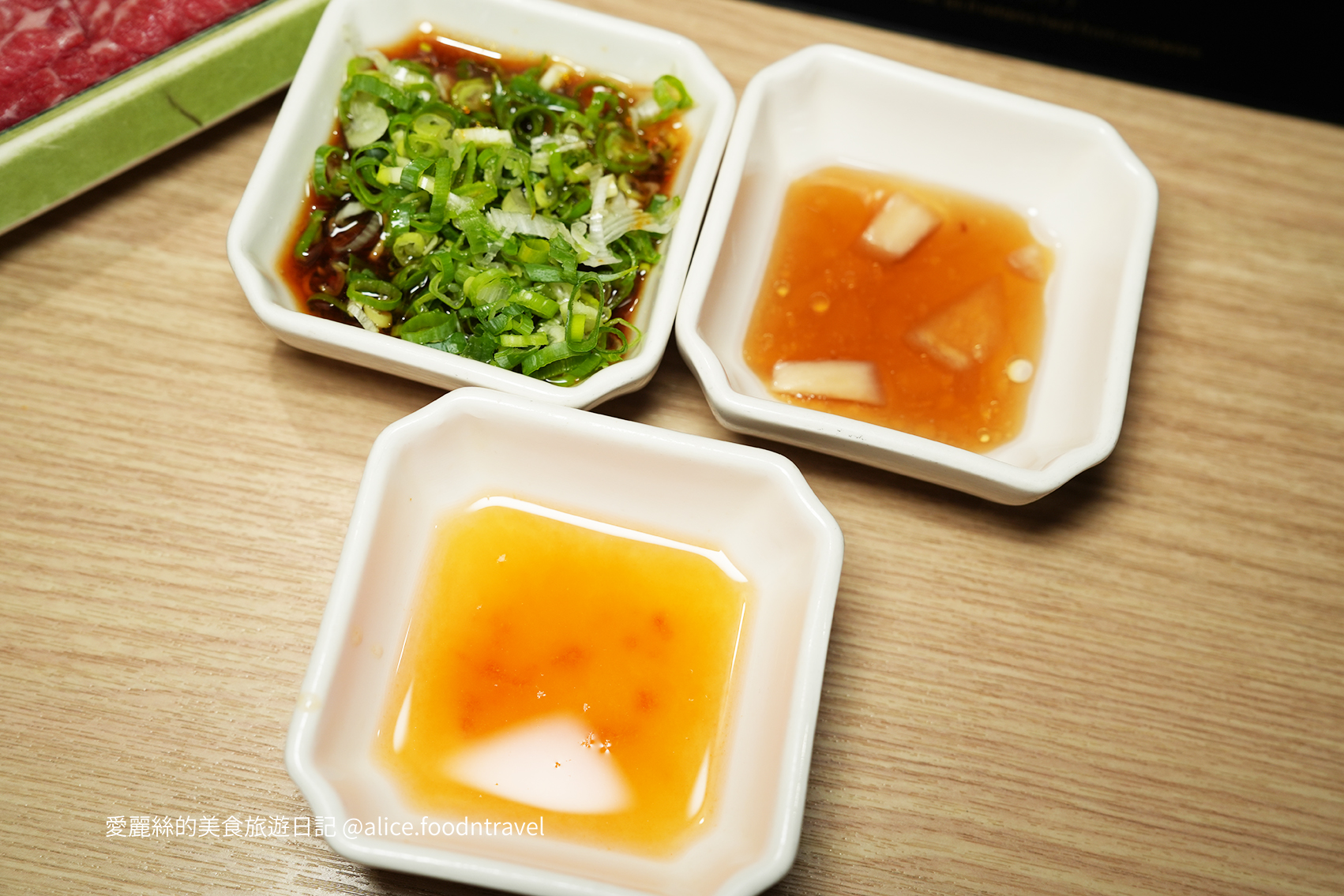 台中北區美食 台中北區餐廳推薦 台中北區必吃 台中約會餐廳 台中慶生餐廳 台中泰式餐廳 台中火鍋餐廳 台中火鍋推薦 台中必吃火鍋 台中南洋火鍋 台中東南亞料理 鍋泰暖 南洋風味火鍋 生日禮 當月壽星 台中泰式火鍋 台中冬陰功 台中自助吧 台中自助吧吃到飽 台中南洋料理