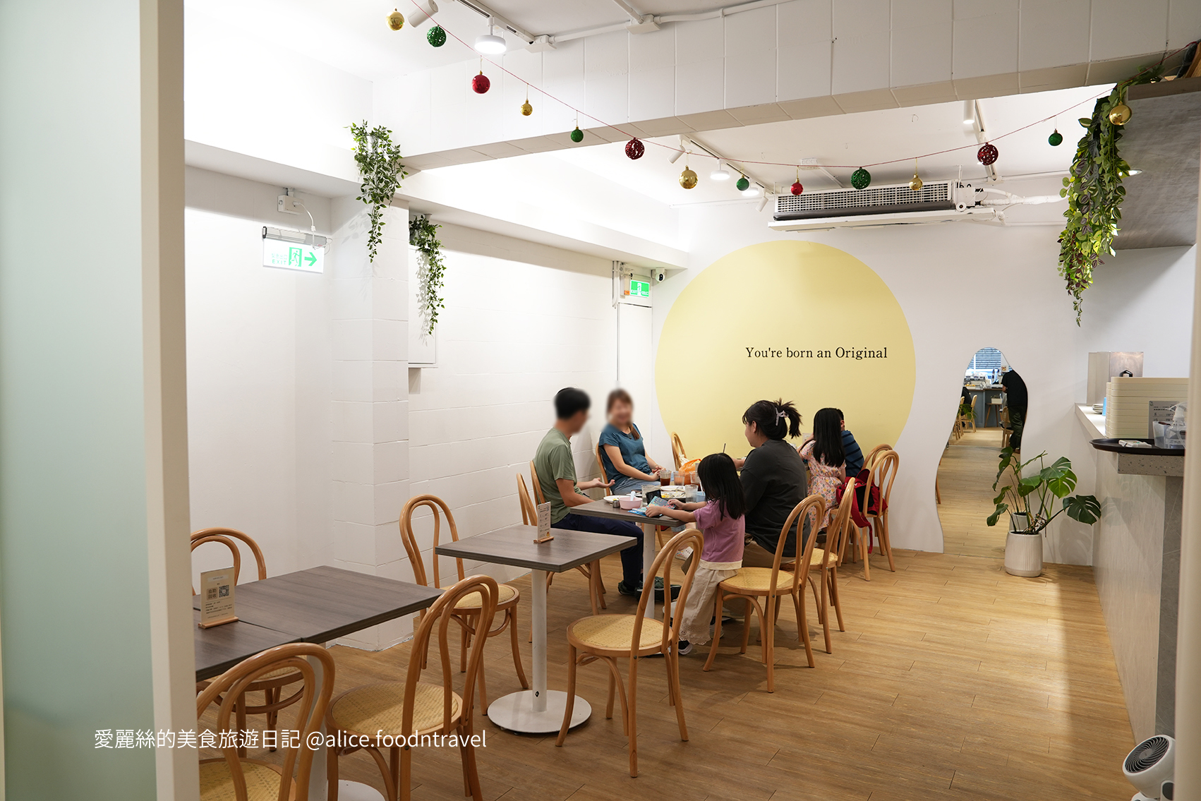 基隆美食 基隆咖啡廳 海景咖啡 基隆海景 基隆咖啡推薦 基隆下午茶 基隆舒芙蕾 基隆鬆餅 基隆甜點 基隆義大利麵 基隆燉飯 基隆早午餐 基隆小店 基隆網美店 基隆彩虹屋