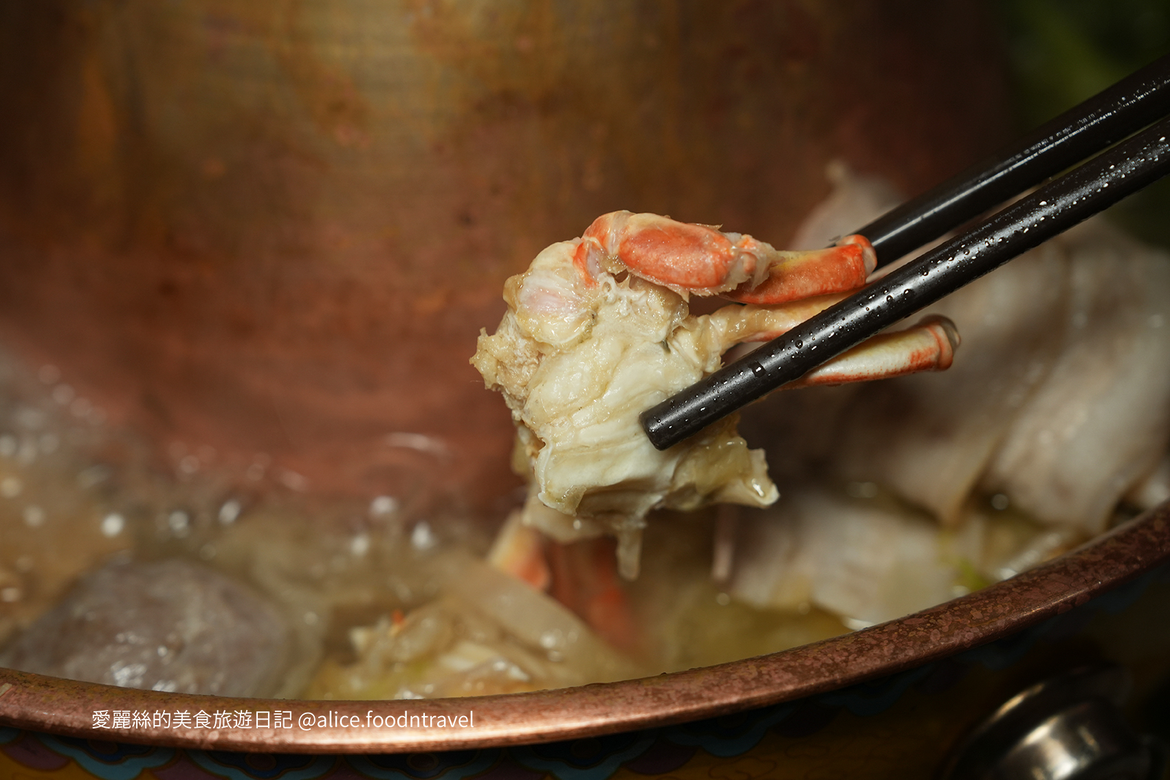 台中西屯美食台中火鍋台中鴛鴦鍋台中酸菜白肉鍋台中麻辣鍋台中必吃台中聚餐餐廳台中慶生餐廳西屯餐廳西屯火鍋徠圍爐北方風味館徠圍爐酸菜白肉鍋