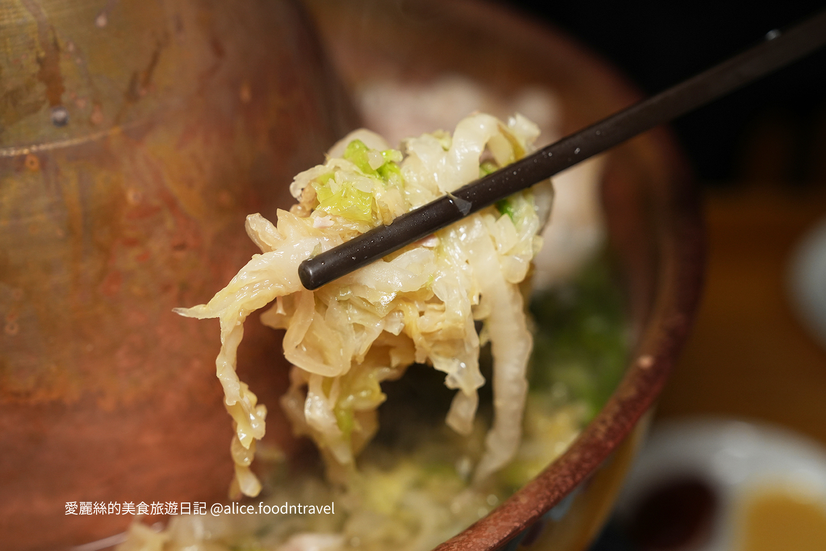 台中西屯美食台中火鍋台中鴛鴦鍋台中酸菜白肉鍋台中麻辣鍋台中必吃台中聚餐餐廳台中慶生餐廳西屯餐廳西屯火鍋徠圍爐北方風味館徠圍爐酸菜白肉鍋