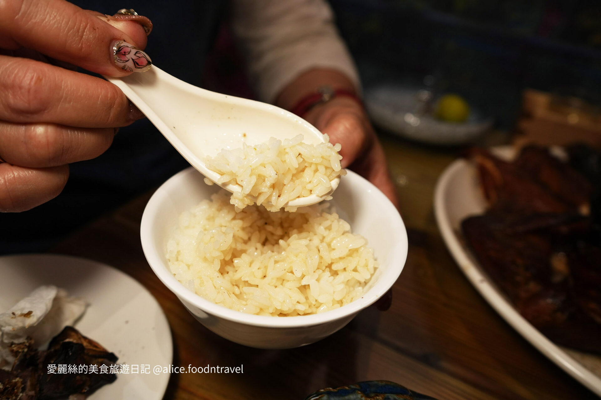 雲林美食斗六美食雲林甕仔雞雲林甕缸雞雲林斗六必吃斗六餐廳斗六日本料理斗六居酒屋斗六串燒雲林串燒雲林日料雲林雞提燈分子料理分裡冰淇淋香魚