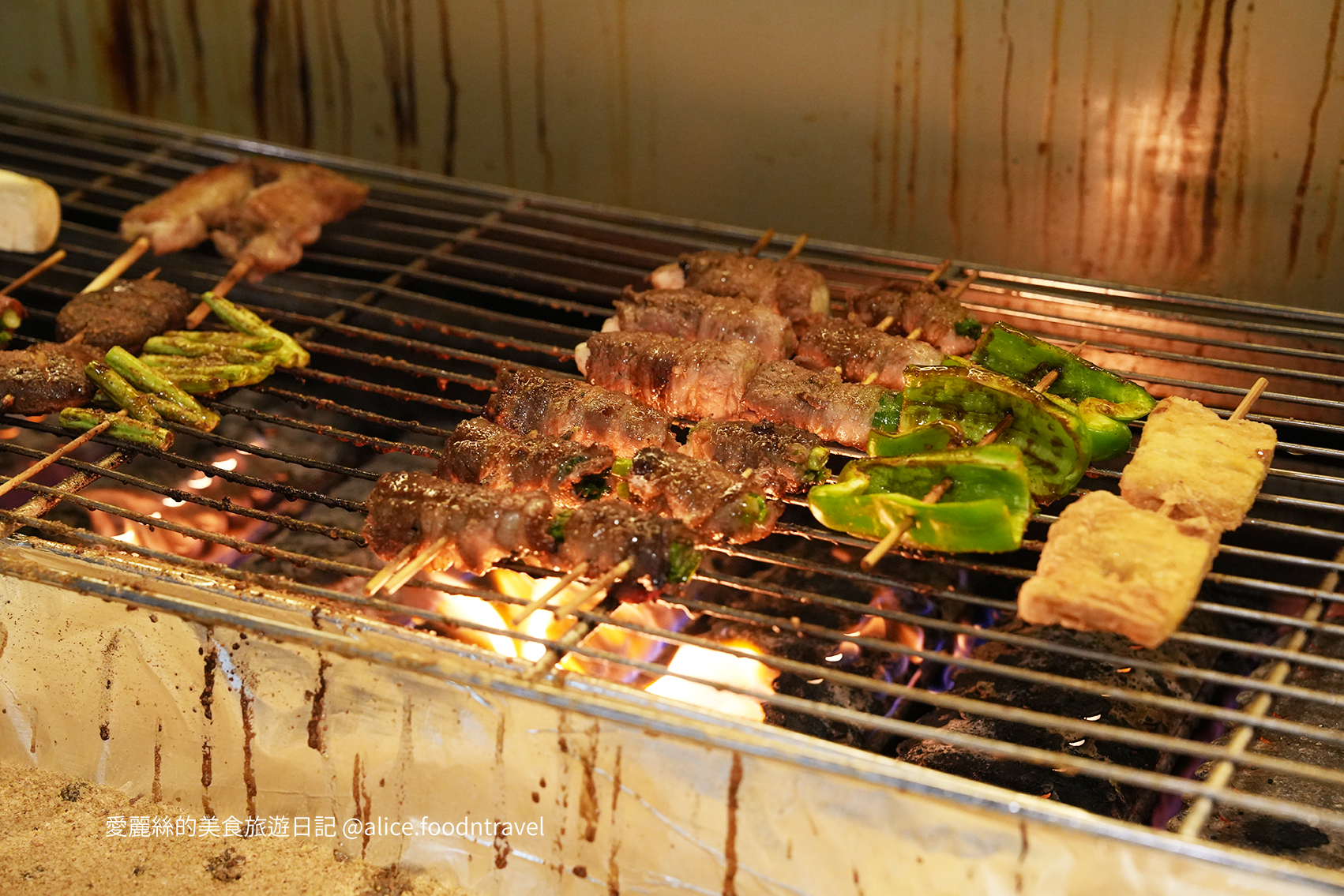 台中西屯美食 台中西屯餐廳推薦 台中西屯必吃 台中聚餐餐廳 台中慶生餐廳 台中日式餐廳 台中平價餐廳 台中串燒餐廳 台中串燒推薦 台中平價串燒 火奴魯魯 巴士底家 台中熱炒 台中熱炒餐廳 台中串燒必吃 台中快炒 台中快炒料理 台中火鍋 台中火鍋餐廳 台中聚會場所