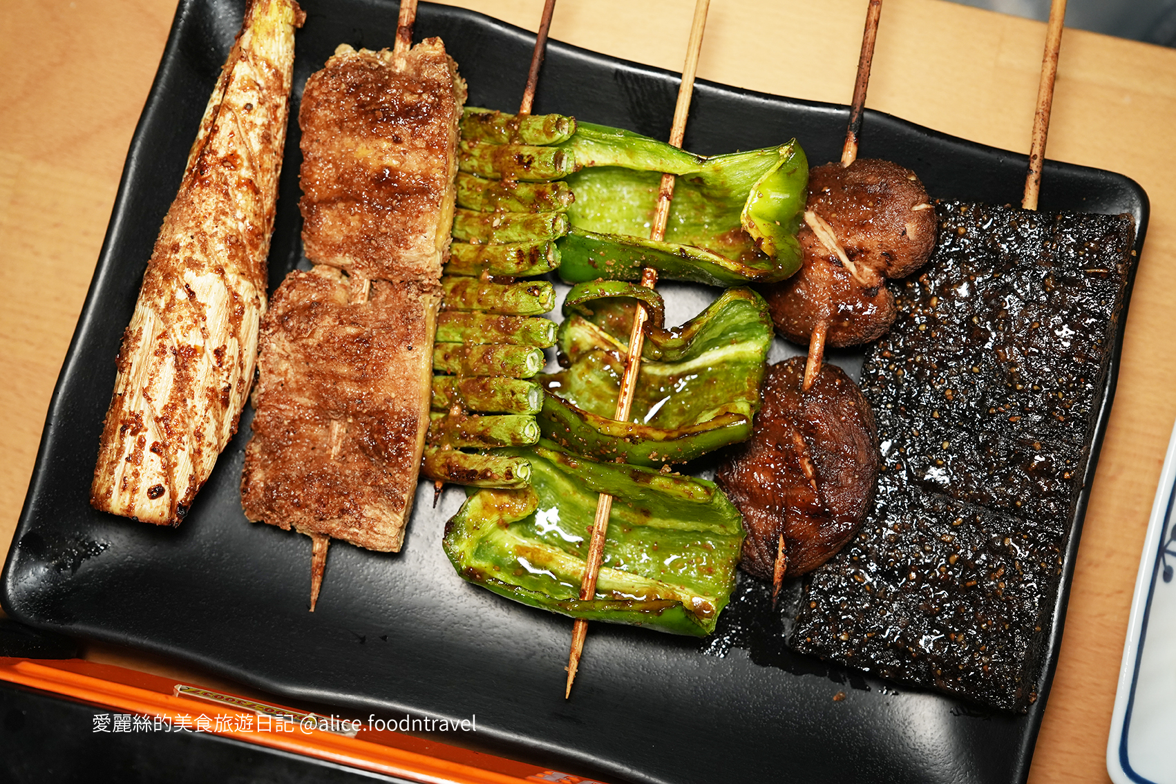 台中西屯美食 台中西屯餐廳推薦 台中西屯必吃 台中聚餐餐廳 台中慶生餐廳 台中日式餐廳 台中平價餐廳 台中串燒餐廳 台中串燒推薦 台中平價串燒 火奴魯魯 巴士底家 台中熱炒 台中熱炒餐廳 台中串燒必吃 台中快炒 台中快炒料理 台中火鍋 台中火鍋餐廳 台中聚會場所