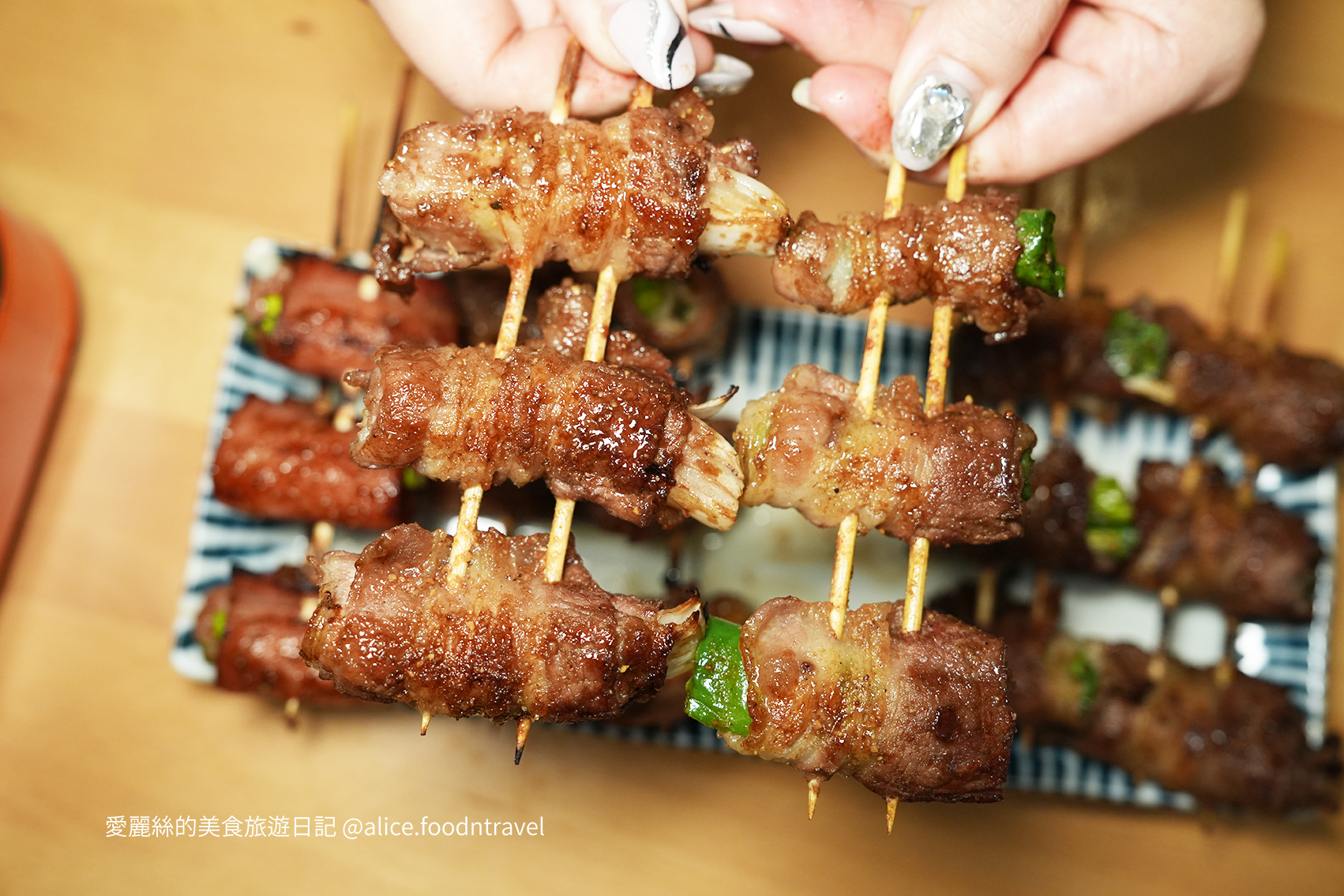 台中西屯美食 台中西屯餐廳推薦 台中西屯必吃 台中聚餐餐廳 台中慶生餐廳 台中日式餐廳 台中平價餐廳 台中串燒餐廳 台中串燒推薦 台中平價串燒 火奴魯魯 巴士底家 台中熱炒 台中熱炒餐廳 台中串燒必吃 台中快炒 台中快炒料理 台中火鍋 台中火鍋餐廳 台中聚會場所