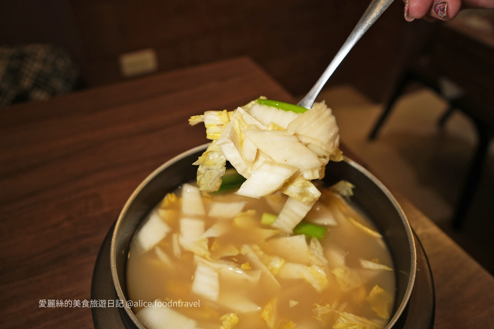 台中火鍋沙鹿火鍋養身火鍋蔬菜鮮蔬慶生活動壽星招待台中沙鹿美食沙鹿餐廳沙鹿美食台中必吃酸菜鍋麻辣鍋台中火鍋推薦番薯根養身煮壽星活動生日招待番薯根菜單