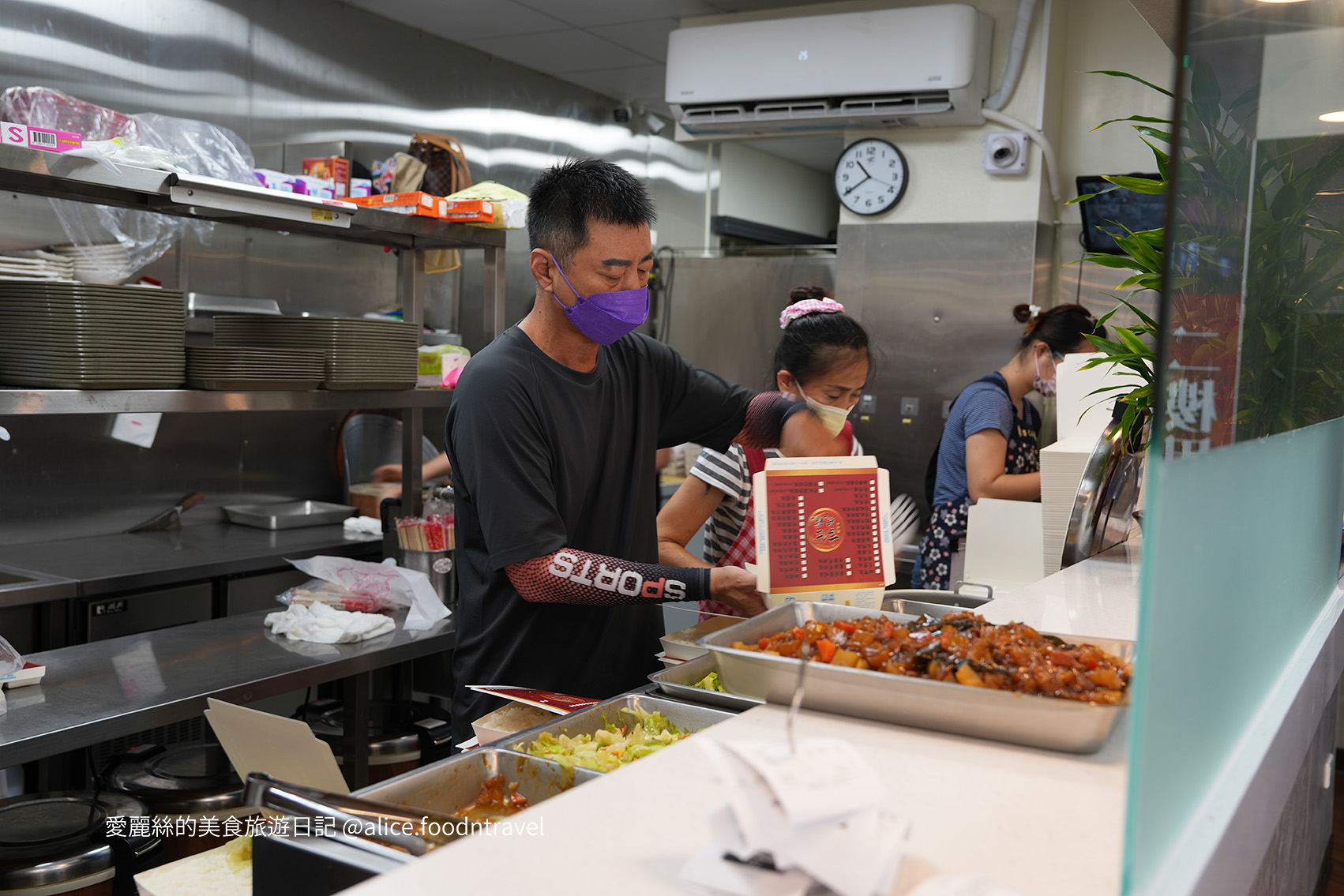 台中燒臘台中西屯美食台中燒臘飯台中港式台中便當台中平價美食台中午餐推薦台中西屯便當台中平價料理台中燒鴨台中油雞台中港式燒臘台中叉燒香港香港吉仕貳館燒臘專賣店