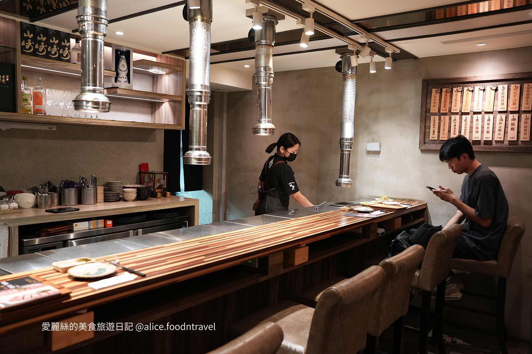 台中美食 台中燒肉 台中專人代烤 台中餐酒館 台中居酒屋 台中串燒 台中日本料理 台中必吃 台中燒烤推薦 台中燒肉推薦 日式燒肉 西區美食 勤美美實 精誠美食 精誠路 精誠商圈 西區燒肉