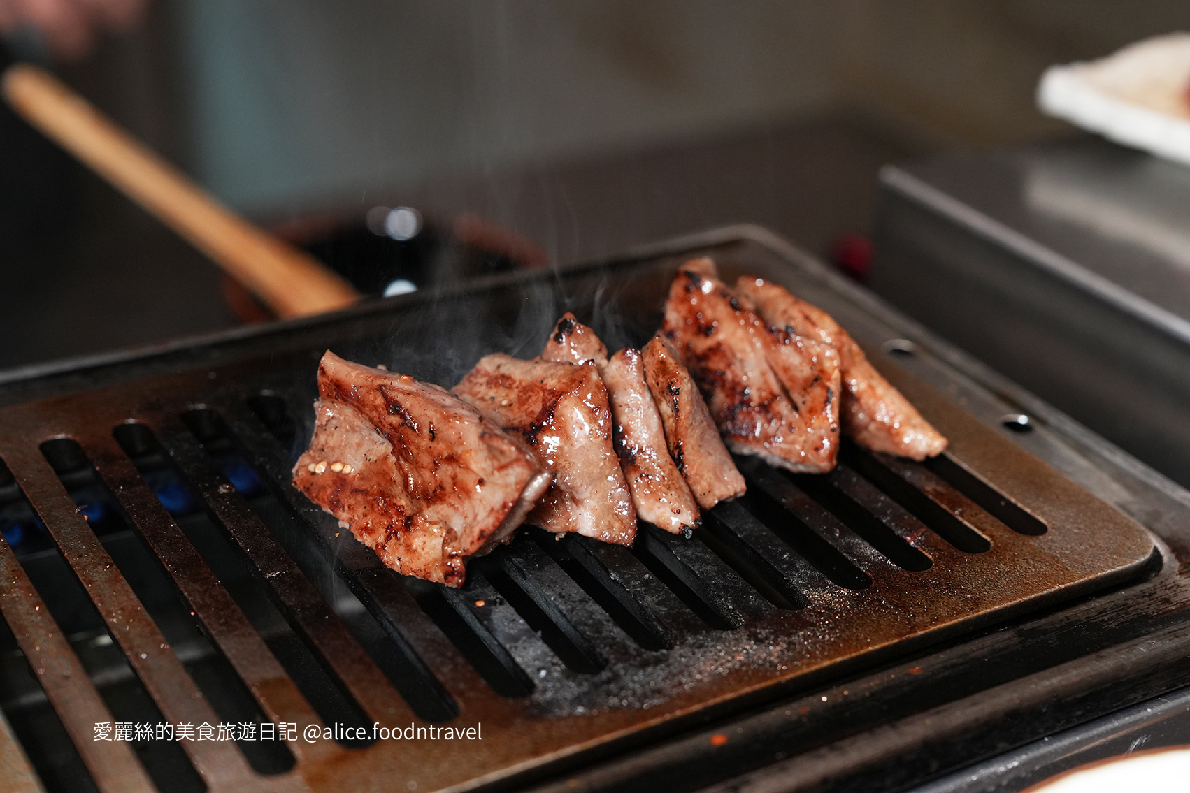 台中美食 台中燒肉 台中專人代烤 台中餐酒館 台中居酒屋 台中串燒 台中日本料理 台中必吃 台中燒烤推薦 台中燒肉推薦 日式燒肉 西區美食 勤美美實 精誠美食 精誠路 精誠商圈 西區燒肉 UNCLE SHAWN 菜單