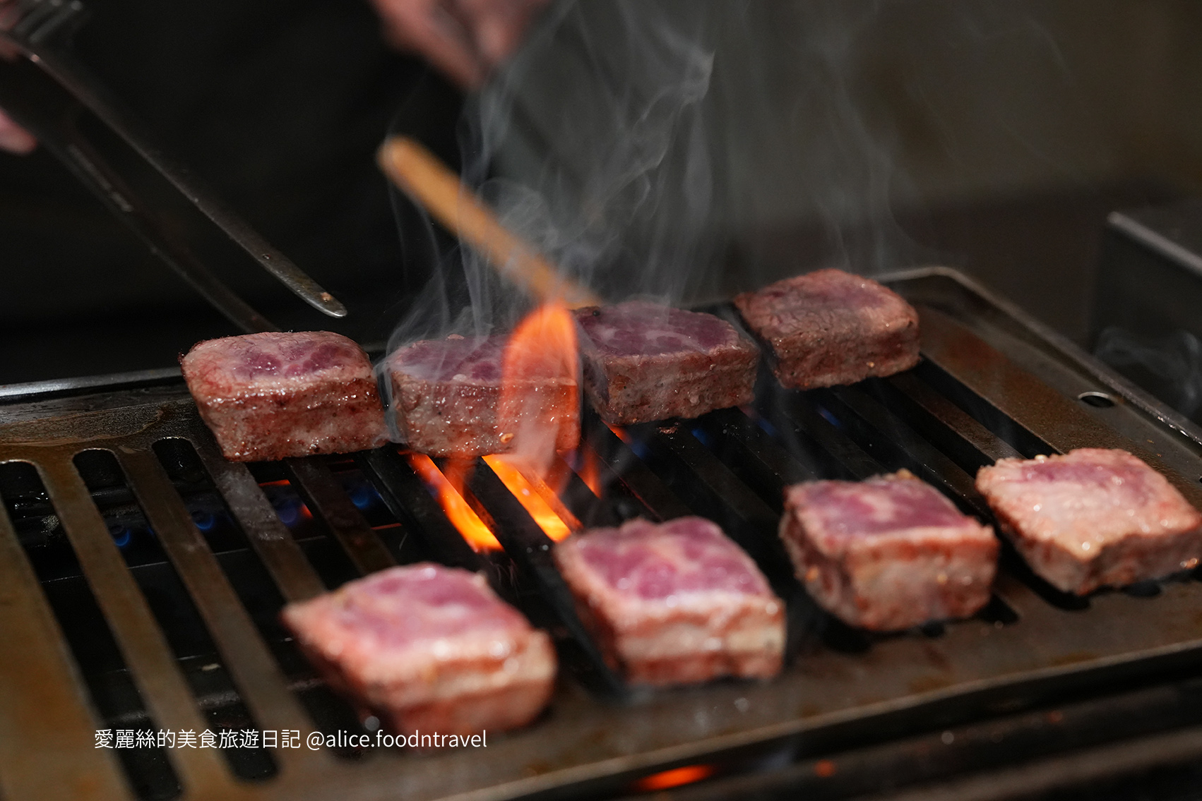 台中美食 台中燒肉 台中專人代烤 台中餐酒館 台中居酒屋 台中串燒 台中日本料理 台中必吃 台中燒烤推薦 台中燒肉推薦 日式燒肉 西區美食 勤美美實 精誠美食 精誠路 精誠商圈 西區燒肉 UNCLE SHAWN 菜單
