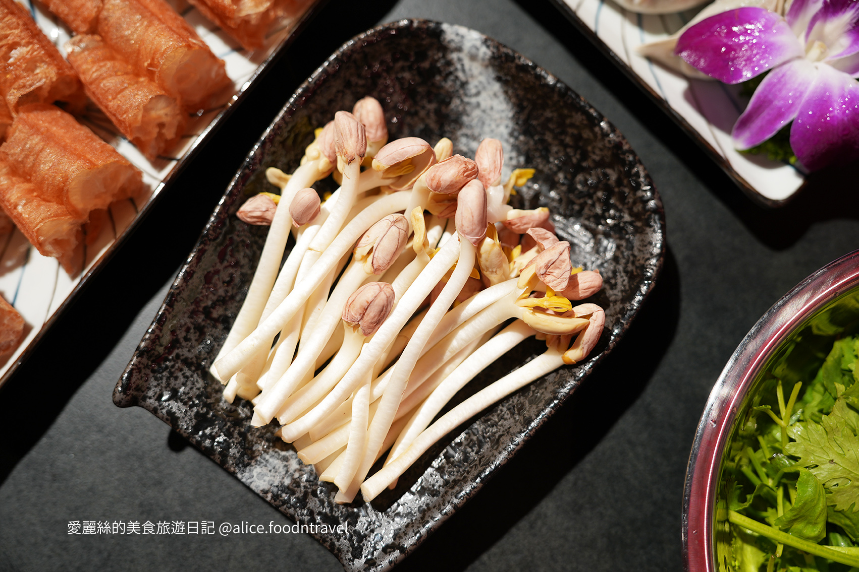 台中麻辣鍋 台中火鍋推薦 台中新開火鍋 台中南屯美食 南屯火鍋推薦 台中南屯餐廳 台中高級火鍋 台中精品火鍋 台中港式料理 台中港式火鍋 香港名廚餐廳 米其林主廚餐廳 台中約會餐廳 台中聚餐餐廳 台中慶生餐廳 台中包廂餐廳 台中深夜美食 台中宵夜火鍋 台中特色火鍋 台中話題餐廳