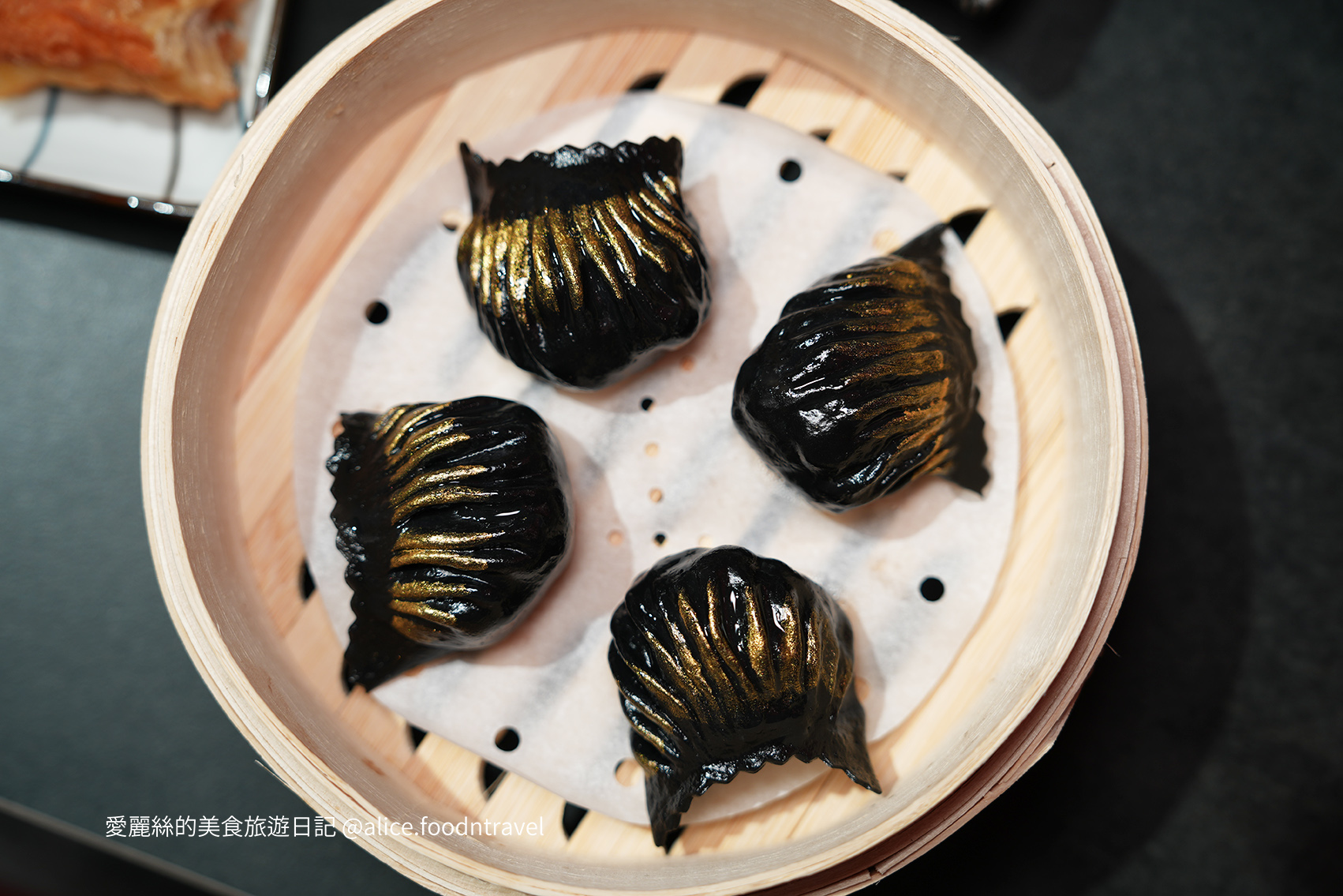 台中麻辣鍋 台中火鍋推薦 台中新開火鍋 台中南屯美食 南屯火鍋推薦 台中南屯餐廳 台中高級火鍋 台中精品火鍋 台中港式料理 台中港式火鍋 香港名廚餐廳 米其林主廚餐廳 台中約會餐廳 台中聚餐餐廳 台中慶生餐廳 台中包廂餐廳 台中深夜美食 台中宵夜火鍋 台中特色火鍋 台中話題餐廳