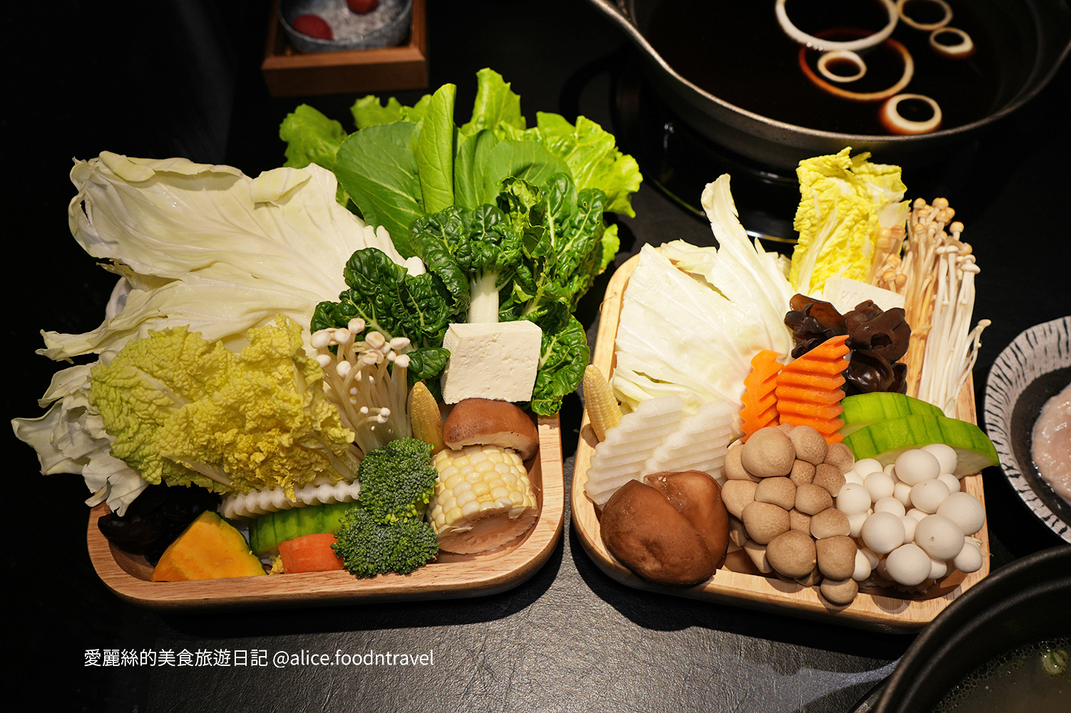 台中北屯火鍋北屯美食台中美食推薦約會餐廳打卡美食網美餐廳網美火鍋日式涮涮鍋松葉蟹龍蝦火鍋台中北屯餐廳和牛