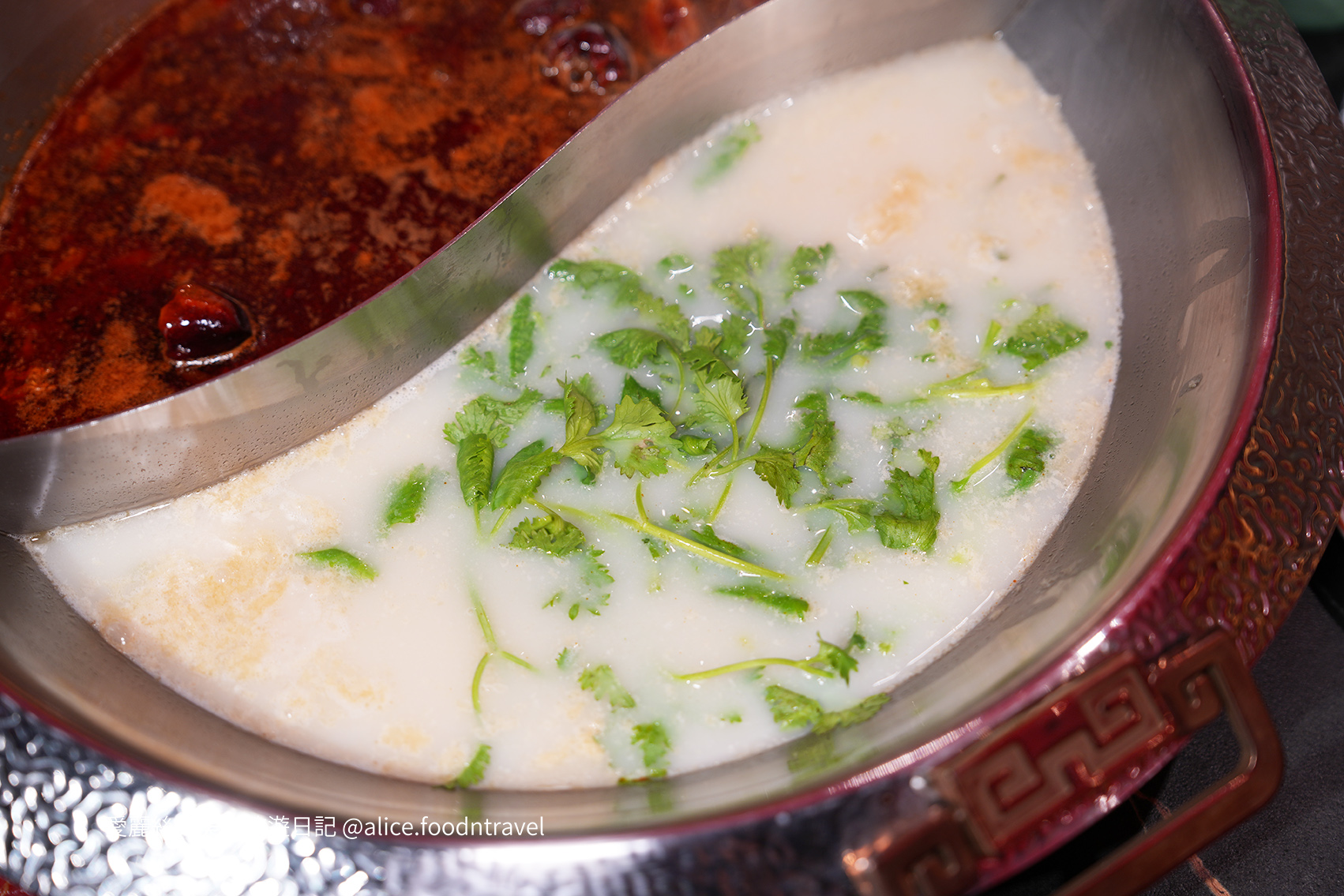 台中麻辣鍋 台中火鍋推薦 台中新開火鍋 台中南屯美食 南屯火鍋推薦 台中南屯餐廳 台中高級火鍋 台中精品火鍋 台中港式料理 台中港式火鍋 香港名廚餐廳 米其林主廚餐廳 台中約會餐廳 台中聚餐餐廳 台中慶生餐廳 台中包廂餐廳 台中深夜美食 台中宵夜火鍋 台中特色火鍋 台中話題餐廳