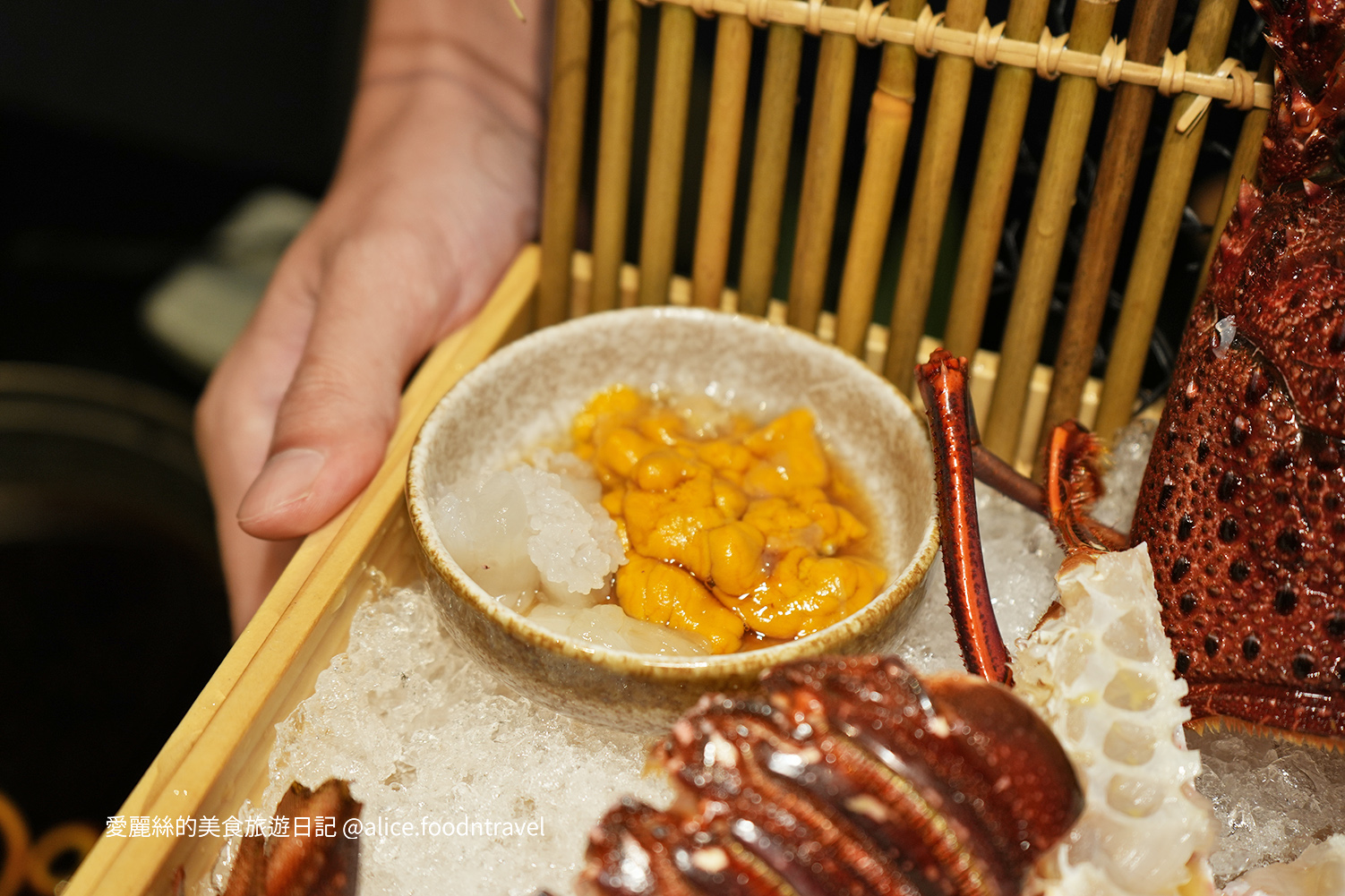 台中北屯火鍋北屯美食台中美食推薦約會餐廳打卡美食網美餐廳網美火鍋日式涮涮鍋松葉蟹龍蝦火鍋台中北屯餐廳和牛