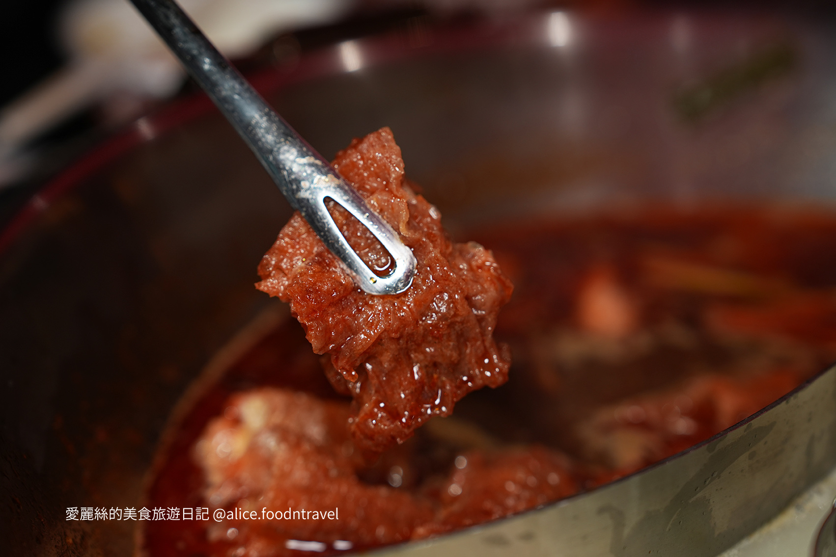 台中麻辣鍋 台中火鍋推薦 台中新開火鍋 台中南屯美食 南屯火鍋推薦 台中南屯餐廳 台中高級火鍋 台中精品火鍋 台中港式料理 台中港式火鍋 香港名廚餐廳 米其林主廚餐廳 台中約會餐廳 台中聚餐餐廳 台中慶生餐廳 台中包廂餐廳 台中深夜美食 台中宵夜火鍋 台中特色火鍋 台中話題餐廳