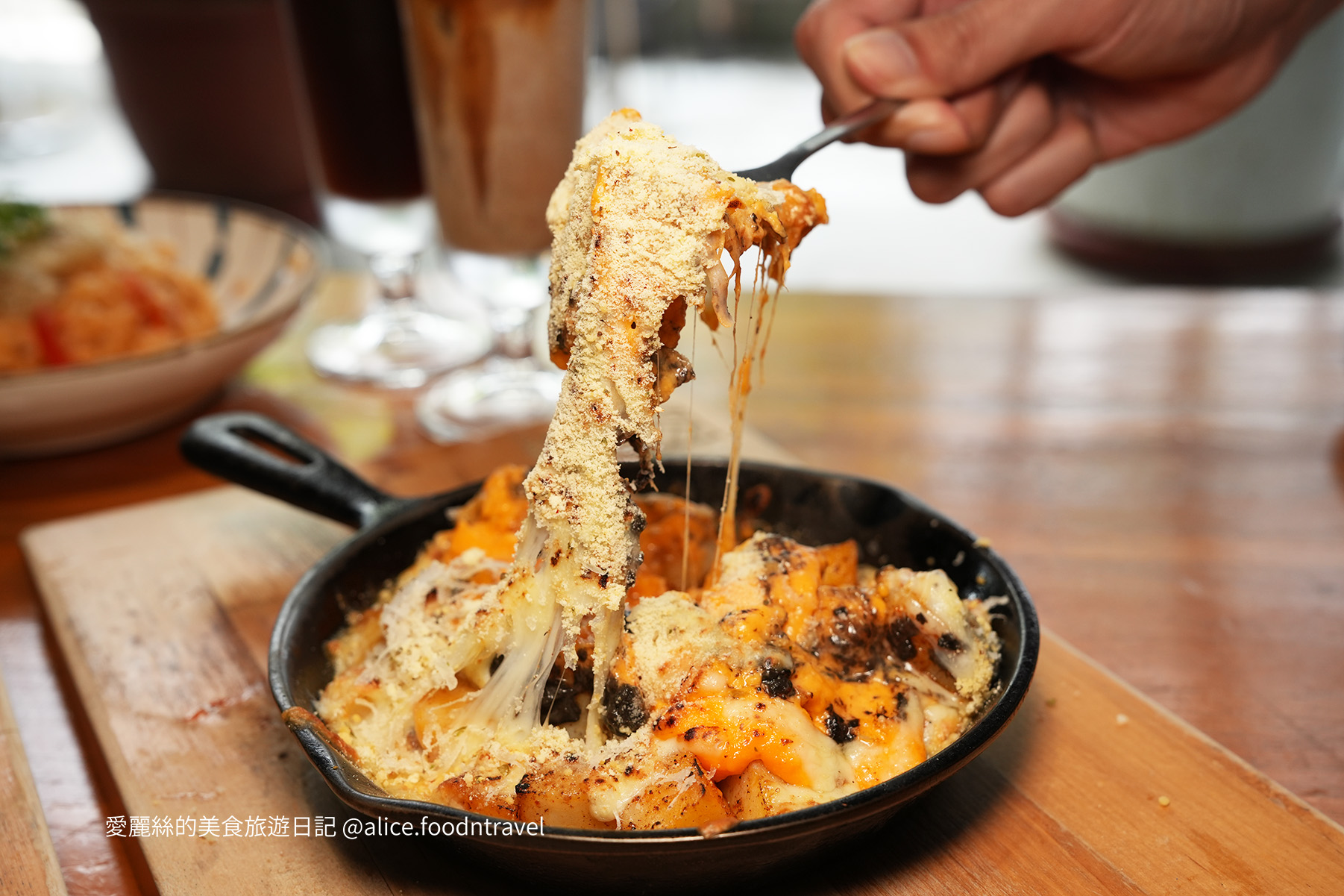 台中西區美食 台中早午餐 台中早餐 台中義大利麵 台中咖啡廳 台中燉飯 台中鬆餅 台中精釀啤酒 台中模範街美食 模範街咖啡廳 模範街早午餐 台中勤美誠品 勤美美食 勤美早午餐 勤美咖啡廳 草悟道美食 park2 台中餐酒館 台中西區景點 Smoker煙燻 菜單