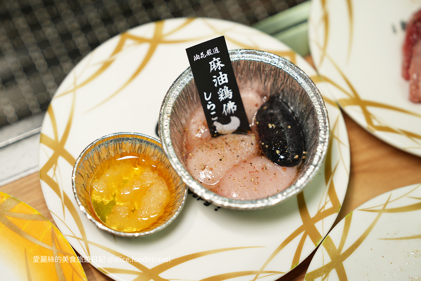 台中燒肉 台中迴轉燒肉 逢甲燒肉 一人燒肉 迴轉烤肉 學生燒肉優惠 台中美食推薦 平價燒肉 台中西屯美食 逢甲商圈美食 自助燒肉 油花 迴轉吧！燒肉！ 台中燒肉店 台中晚餐推薦 台中吃到飽 台中一人餐廳 台中特色餐廳 燒肉推薦台中 逢甲必吃美食 迴轉燒肉體驗