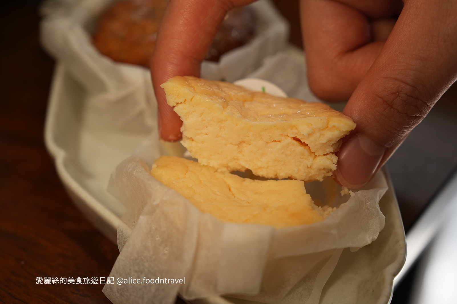 小巷陸伍 台中甜點店 台中乳酪蛋糕 台中巴斯克乳酪蛋糕 台中下午茶 台中東區甜點 減糖乳酪蛋糕 健康甜點 手工乳酪蛋糕 巴斯克乳酪蛋糕推薦 台中彌月蛋糕 台中下午茶推薦 台中甜點宅配 台中甜點外送 六重奏乳酪蛋糕 迷你巴斯克乳酪蛋糕 台中咖啡甜點 台中生日蛋糕 減醣甜點推薦 台中減醣甜點