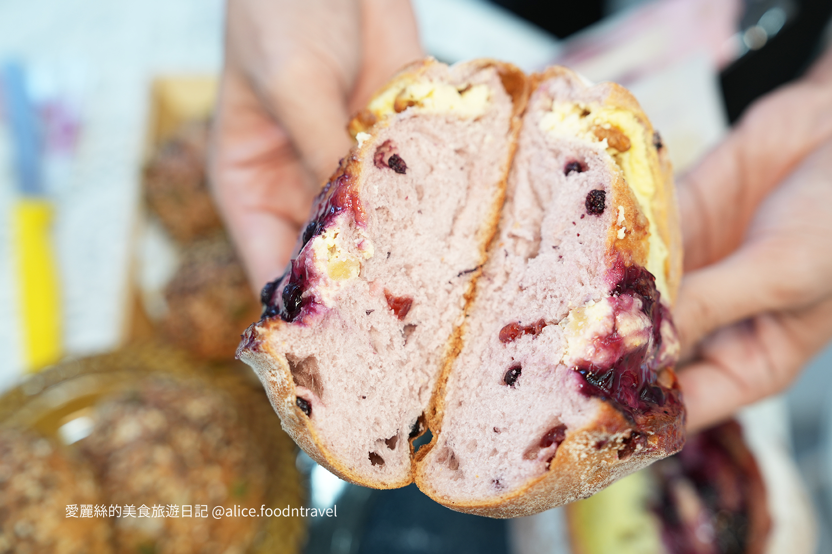 台中北屯蛋糕 台中北屯麵包 北屯伴手禮 中部伴手禮 彰化伴手禮 彰化蛋糕 台中三明治 傳統三明治 台中甜點 台中北屯甜點 台中甜點必吃 台中甜點推薦 北屯甜點推薦 台中下午茶 北屯下午茶 台中麵包店推薦 台中喜餅 台中禮盒 台中滿月 北屯生日蛋糕 台中生日蛋糕