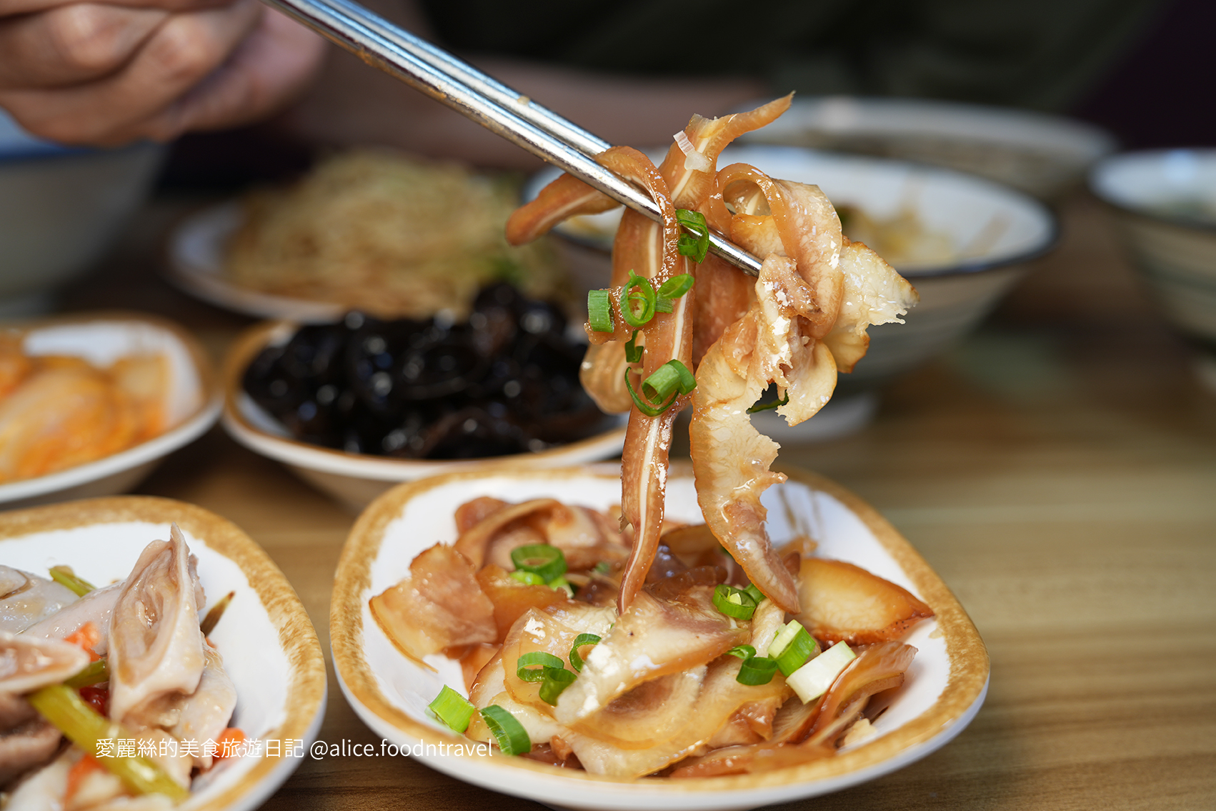 台中大雅蒜香小吃 台中平價涼麵推薦 台中肉羹麵小吃 台中古早味小吃 台中銅板美食小吃 台中台式家常料理 台中蒜味涼麵 台中肉羹小吃店 蒜霸王 台中平價台式料理 台中小吃店推薦 台中涼麵小吃 台中滷肉飯推薦 台中家常小吃 台中古早味涼麵 台中蒜香料理 台中午餐小吃推薦 台中晚餐平價小吃 台中小吃美食 台中特色小吃