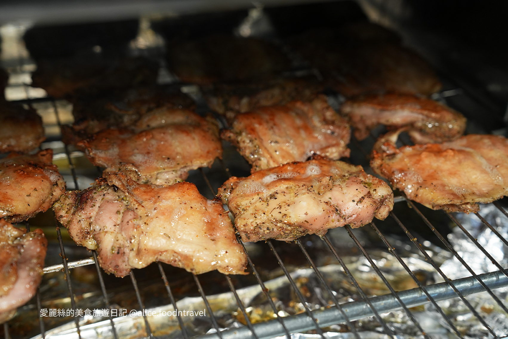 台中美食 台中平價美食 台中小吃 台中便當 台中一中商圈 一中街美食 一中商圈 一中夜市 中國醫 中國醫美食 台中北區美食 台中永興街 台中必吃 台中午餐 台中便當推薦 台中健康餐盒 台中低卡便當 台中健身便當 台中低油便當 G本煮藝