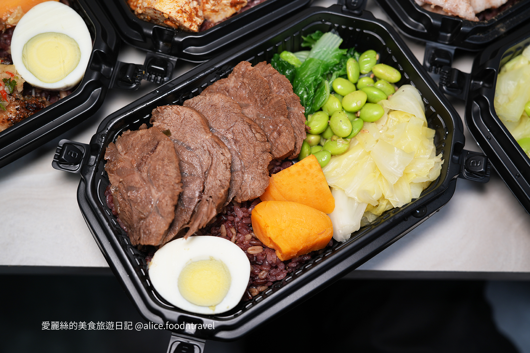 台中美食 台中平價美食 台中小吃 台中便當 台中一中商圈 一中街美食 一中商圈 一中夜市 中國醫 中國醫美食 台中北區美食 台中永興街 台中必吃 台中午餐 台中便當推薦 台中健康餐盒 台中低卡便當 台中健身便當 台中低油便當 G本煮藝