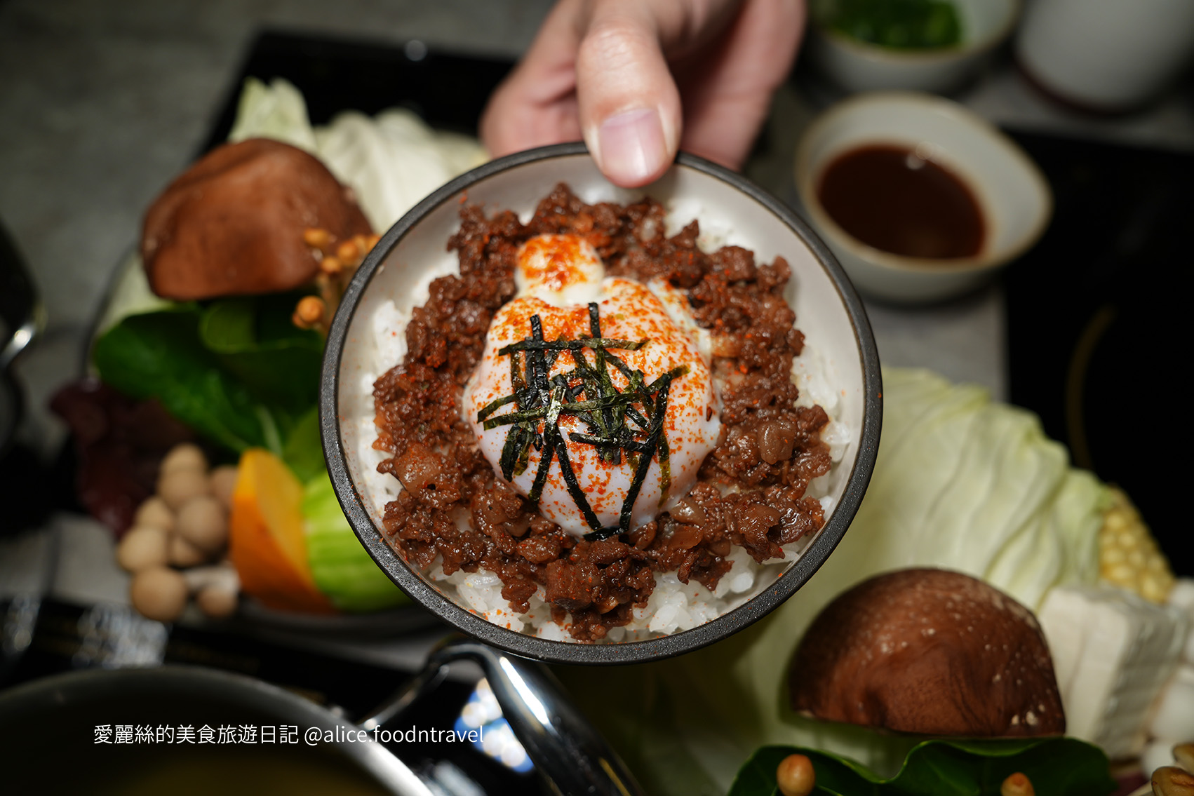 台中西區美食台中火鍋推薦台中向上路美食台中火鍋台中和牛台中日式涮涮鍋台中A5和牛台中活體龍蝦波士頓龍蝦火鍋推薦台中高級火鍋台中高級餐廳台中清酒火鍋初美涮涮鍋