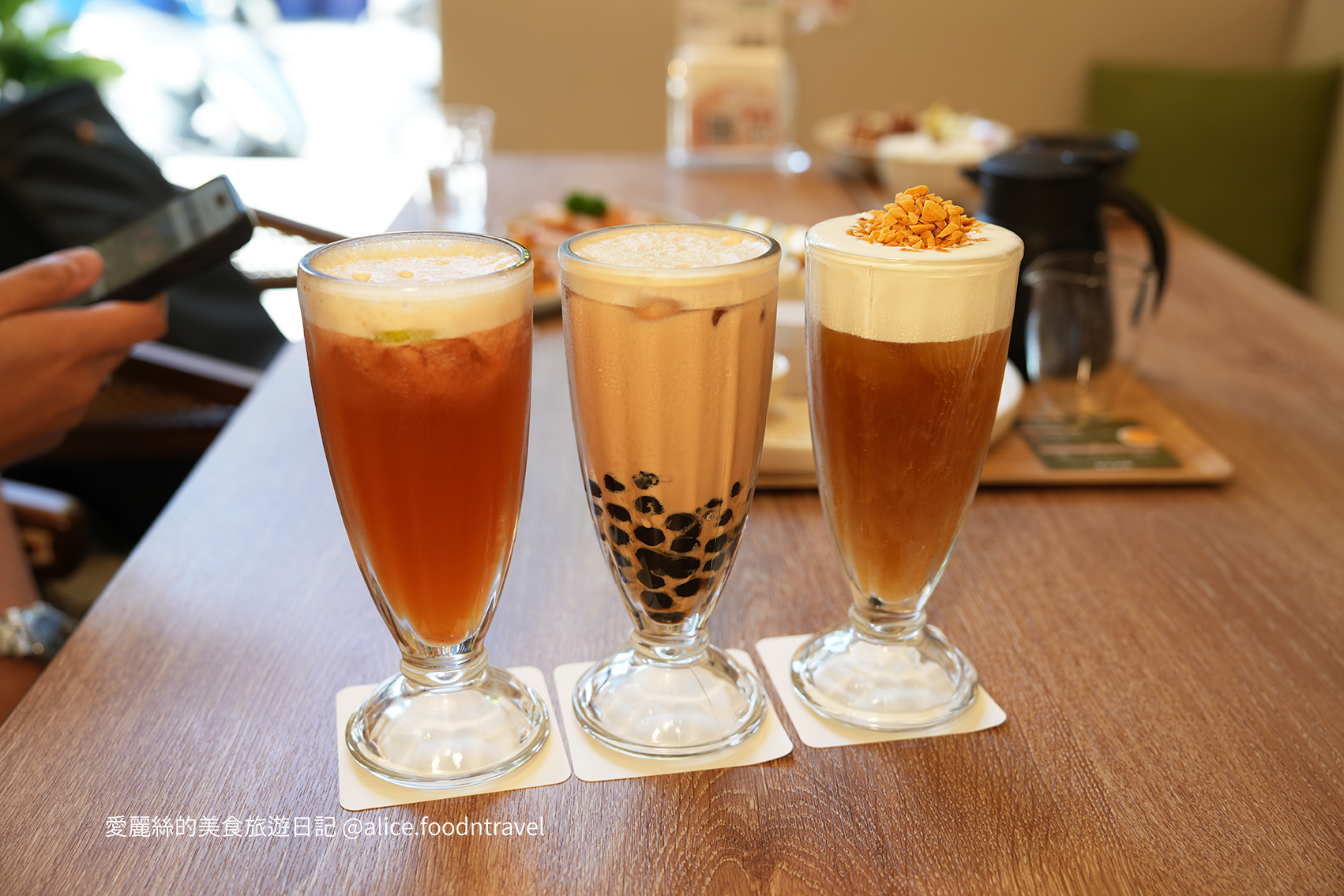 台中茶館 公益路茶館 台中下午茶 台中甜點 金牌果醬 jammm果醬 手沖茶 奶蓋茶 生吐司 台中港點推薦 台中餐廳推薦 三茶六味 北澤集團 珍珠奶茶 簡餐推薦 公益路美食 下午茶聚會 台中打卡餐廳 高質感茶館 台中約會餐廳 台中茶餐廳 台中春水堂 台中飲茶 台中南屯必吃 三茶六味菜單