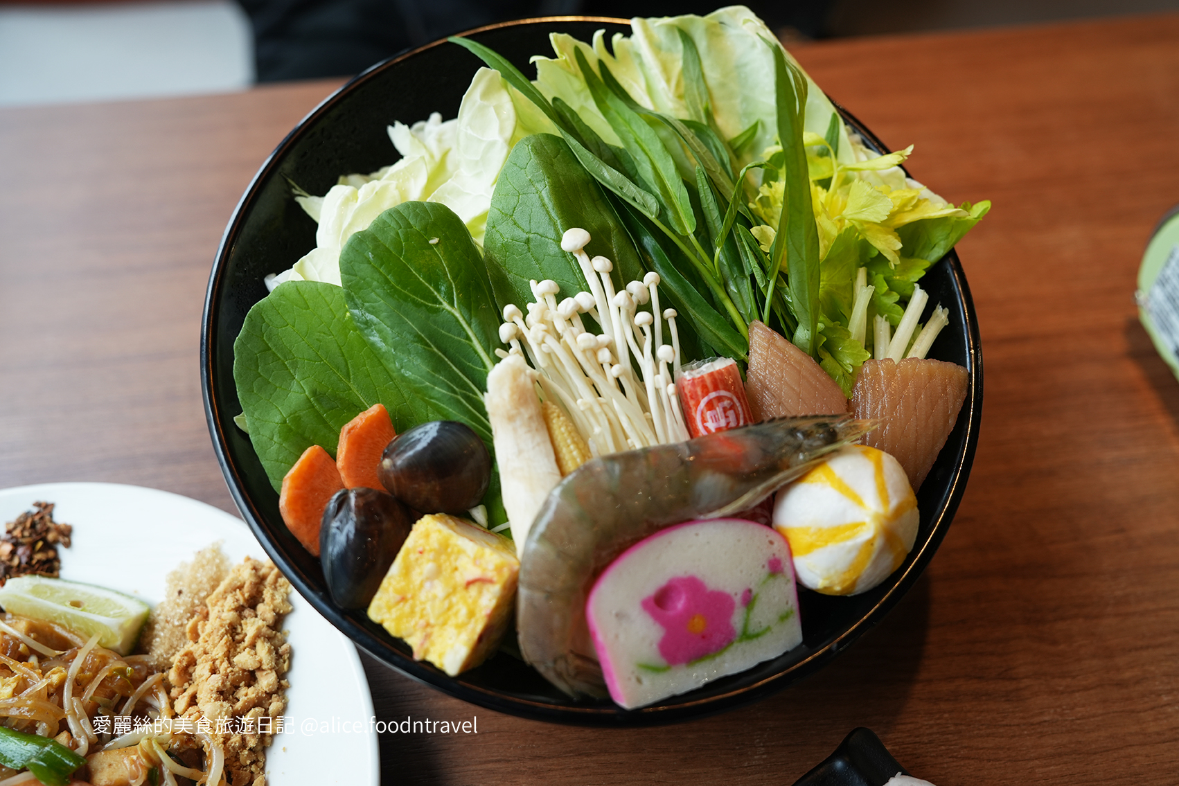 桃園美食桃園泰式料理桃園泰國料理
桃園泰國菜桃園ATT桃園燒烤桃園炒河粉桃園必吃桃園景點桃園車站美食巫泰式燒烤