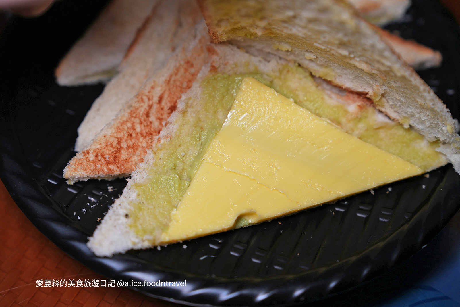 台中南屯美食台中平價美食台中北區美食台中新馬料理台中星馬料理台中必吃台中小吃推薦馬來西亞菜新加坡菜台中海南雞飯台中肉骨茶台中撈麵新馬小廚