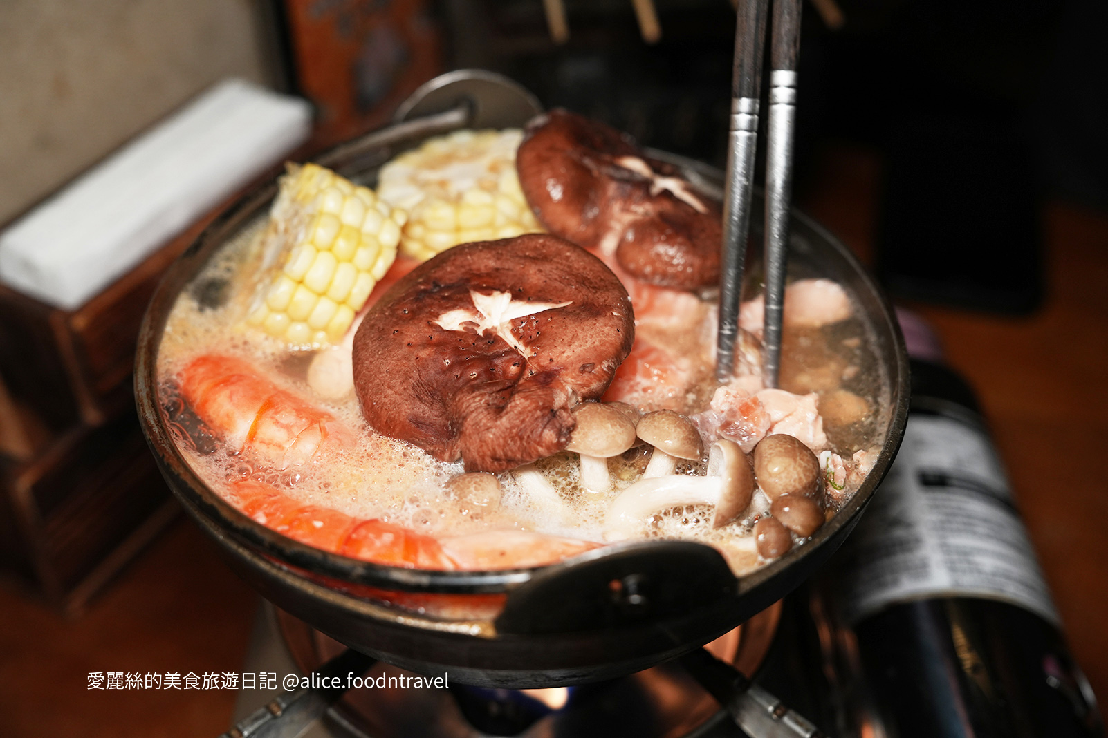 台中西區美食台中必吃台中串燒居酒屋台中串燒台中燒鳥台中日本料理台中西區居酒屋台中西區美食推薦台中西區串燒台中科博館美食台中勤美美食台中景點小麥所