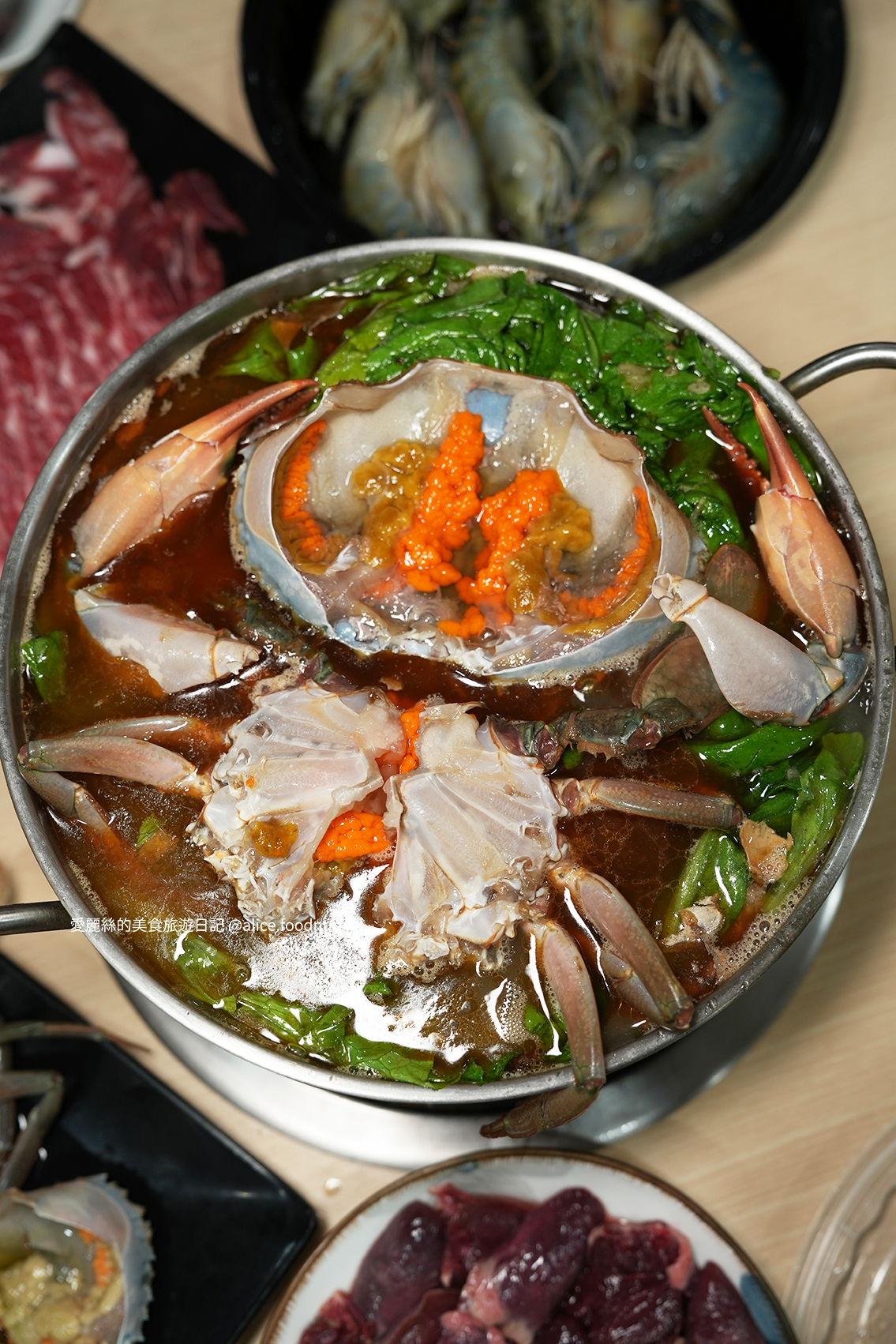 台中南區美食 台中薑母鴨推薦 洪師傅薑母鴨 紅蟳薑母鴨 台中泰國蝦 海鮮薑母鴨 台中薑母鴨必吃 台中南區薑母鴨 台中火鍋推薦 台中南區火鍋 台中泰國蝦 台中南區必吃 台中薑母鴨 台中紅蟳薑母鴨 台中海鮮火鍋 台中冬天鍋物 台中冬天進補 台中圍爐 台中溫補 台中冬令進補