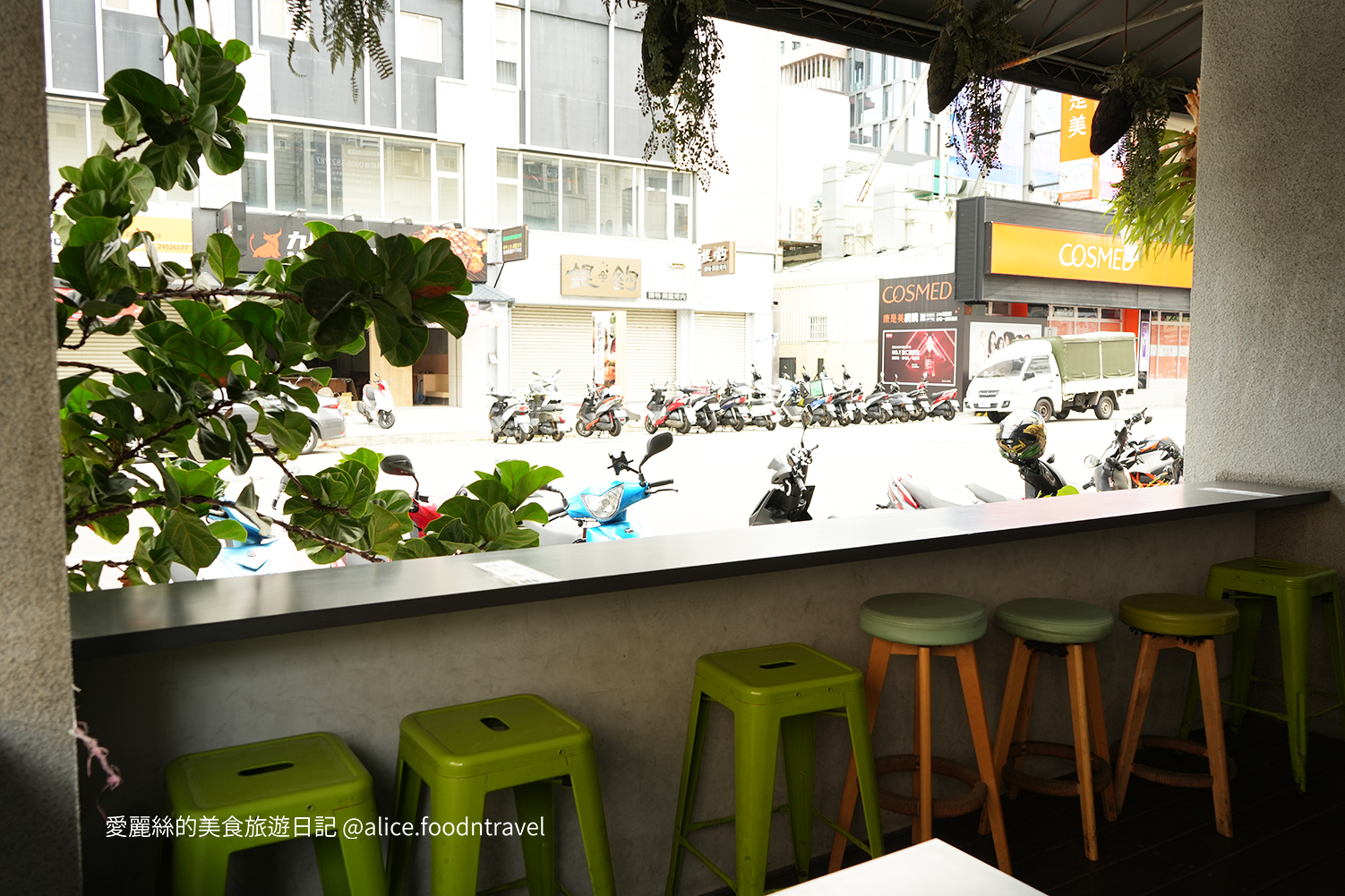 台中早餐逢甲大學逢甲商圈逢甲美食逢甲早餐台中西屯早餐台中福星路美食台中西安街美食僑光科技大學僑光美食僑光早餐平價早餐台中炭烤土司台中炭烤三明治