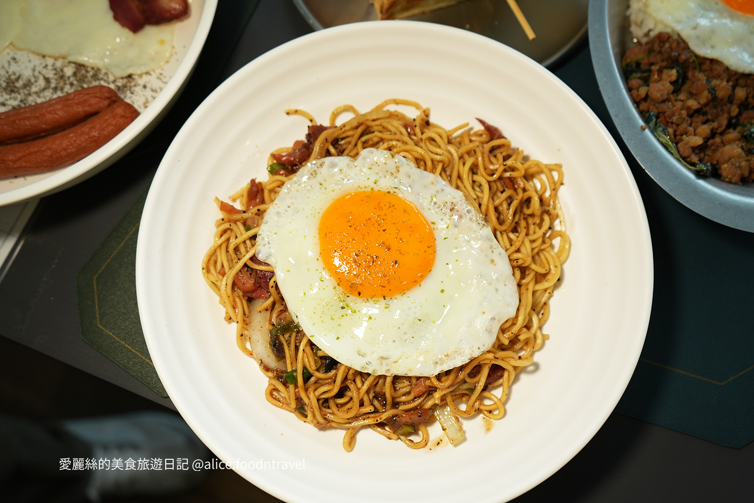 台中早餐逢甲大學逢甲商圈逢甲美食逢甲早餐台中西屯早餐台中福星路美食台中西安街美食僑光科技大學僑光美食僑光早餐平價早餐台中炭烤土司台中炭烤三明治