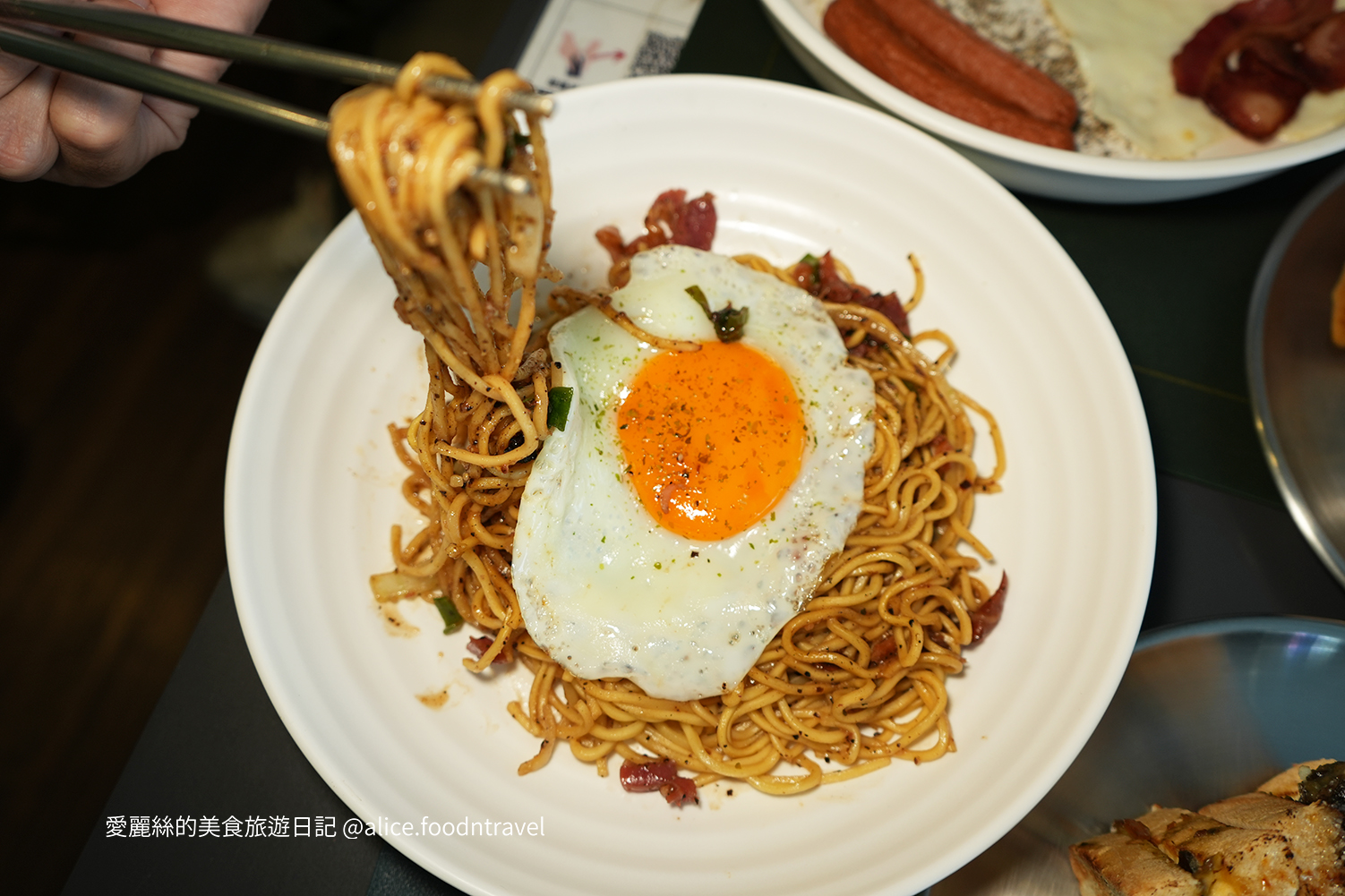 台中早餐逢甲大學逢甲商圈逢甲美食逢甲早餐台中西屯早餐台中福星路美食台中西安街美食僑光科技大學僑光美食僑光早餐平價早餐台中炭烤土司台中炭烤三明治