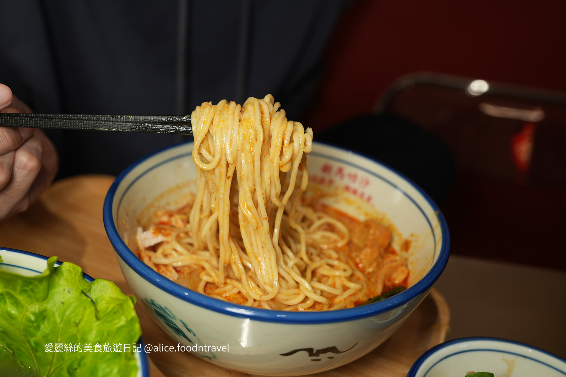 台中新馬料理 台中叻沙推薦 台中西區美食 公益路美食推薦 台中新加坡料理 台中馬來西亞美食 台中南洋料理 台中高人氣餐廳 台中排隊美食 台中勤美美食 新馬叻沙 新馬小廚 台中叻沙專賣店 台中晚餐推薦 台中宵夜美食 台中異國料理推薦 台中新加坡叻沙 馬來西亞咖哩叻沙 台中河粉推薦 台中海南雞飯推薦