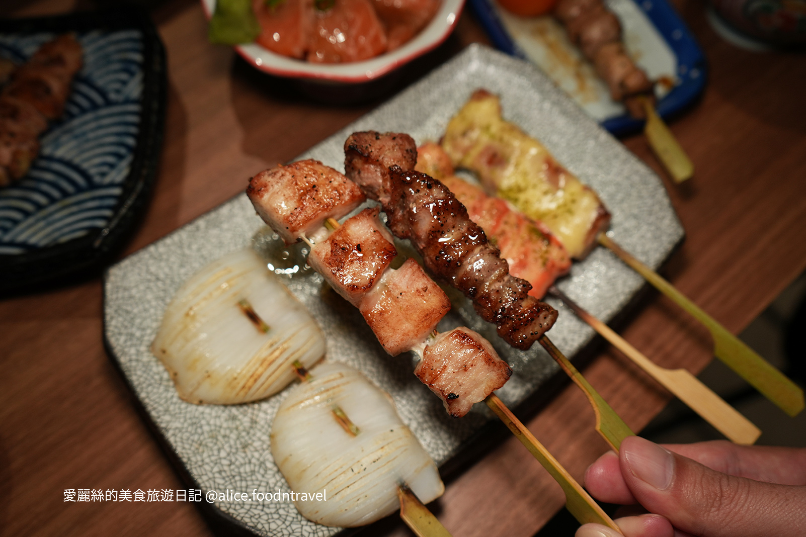 台中居酒屋串燒日式串燒炭火燒肉台中燒肉台中壽司台中生魚片台中握壽司台中日本料理台中約會餐廳台中餐廳推薦台中西屯美食台中西屯日本料理西屯餐廳推薦漢口路美食樑心居酒屋