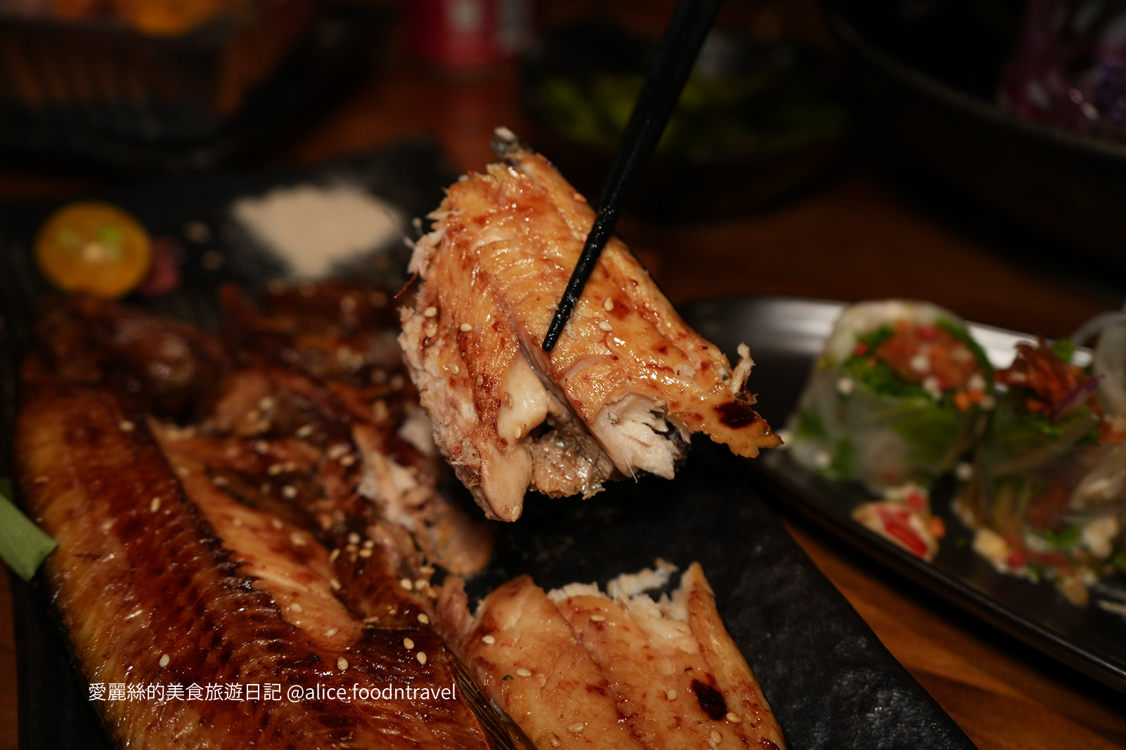 台中西區美食西區居酒屋華美西街勤美美食勤美餐酒館台中日本料理台中串燒日式串燒台中焗烤台中生魚片廣三SOGO台灣大道美食隱居居酒屋