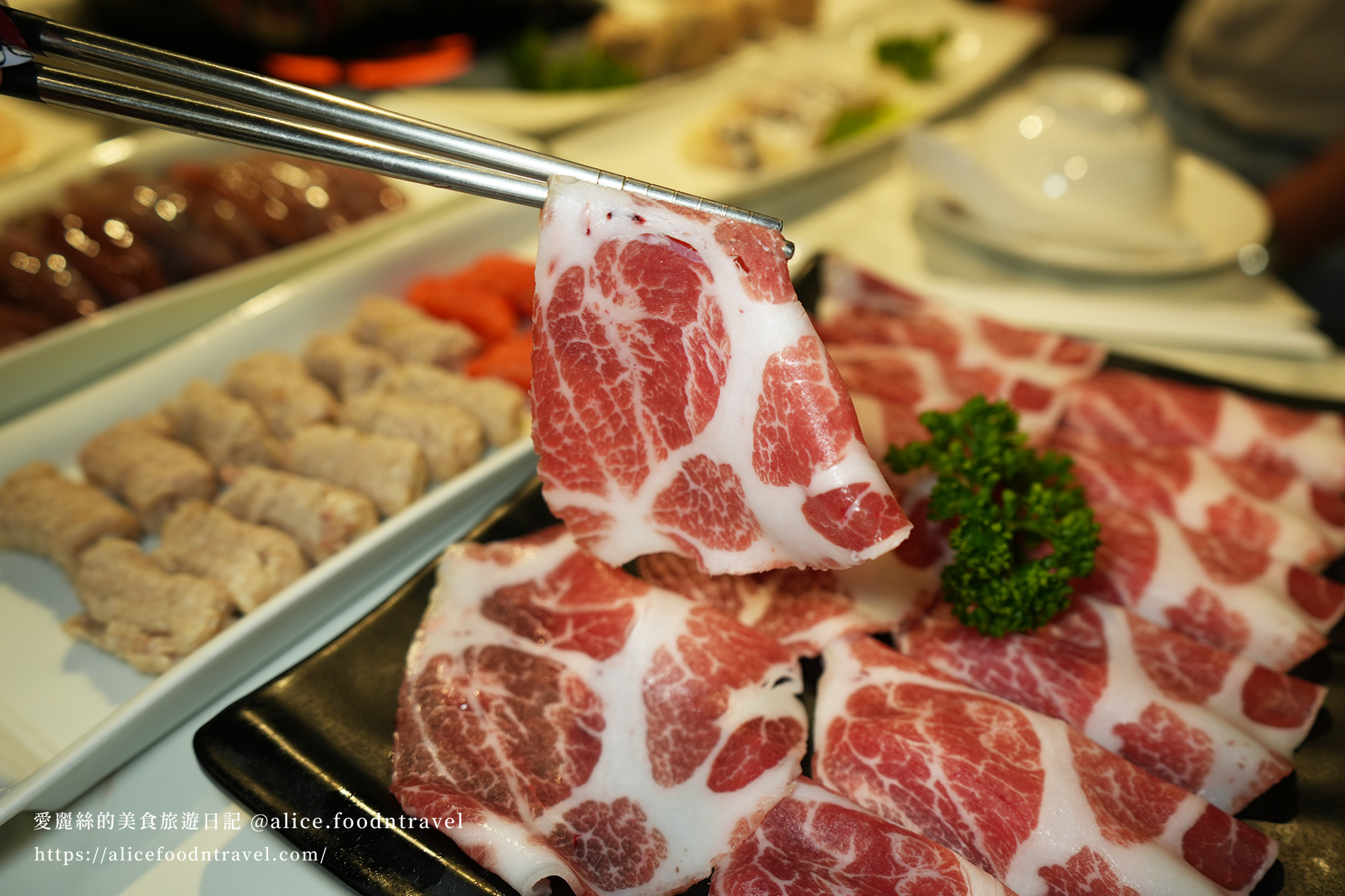 高雄火鍋高雄瑞豐夜市瑞豐美食鼓山美食高雄鼓山景點高雄景點高雄餐廳台灣火鍋鼓山火鍋瑞豐夜市美食推薦林家潮汕石頭火鍋