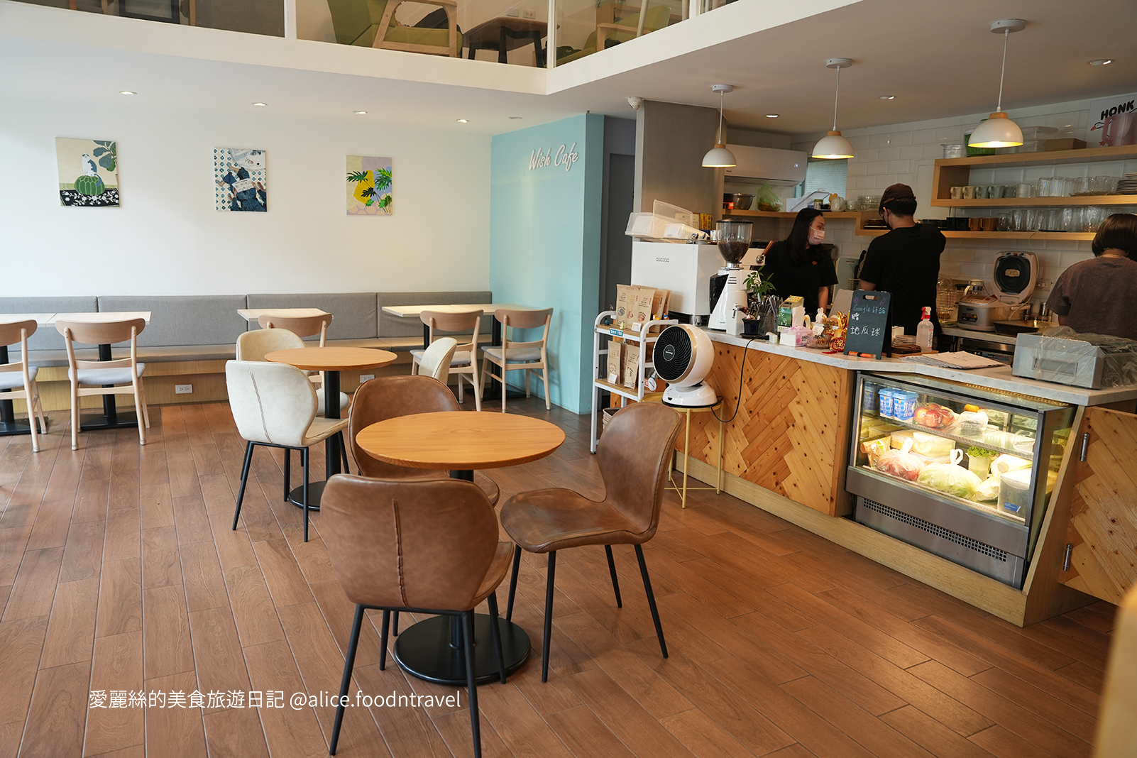 台中西區美食台中西區咖啡廳台中寵物友善咖啡廳台中寵物友善餐廳台中咖啡推薦台中下午茶台中義大利麵台中鬆餅台中勤美誠品綠園道台中西區公益路美食台中毛孩審計新村PARK2微希咖啡