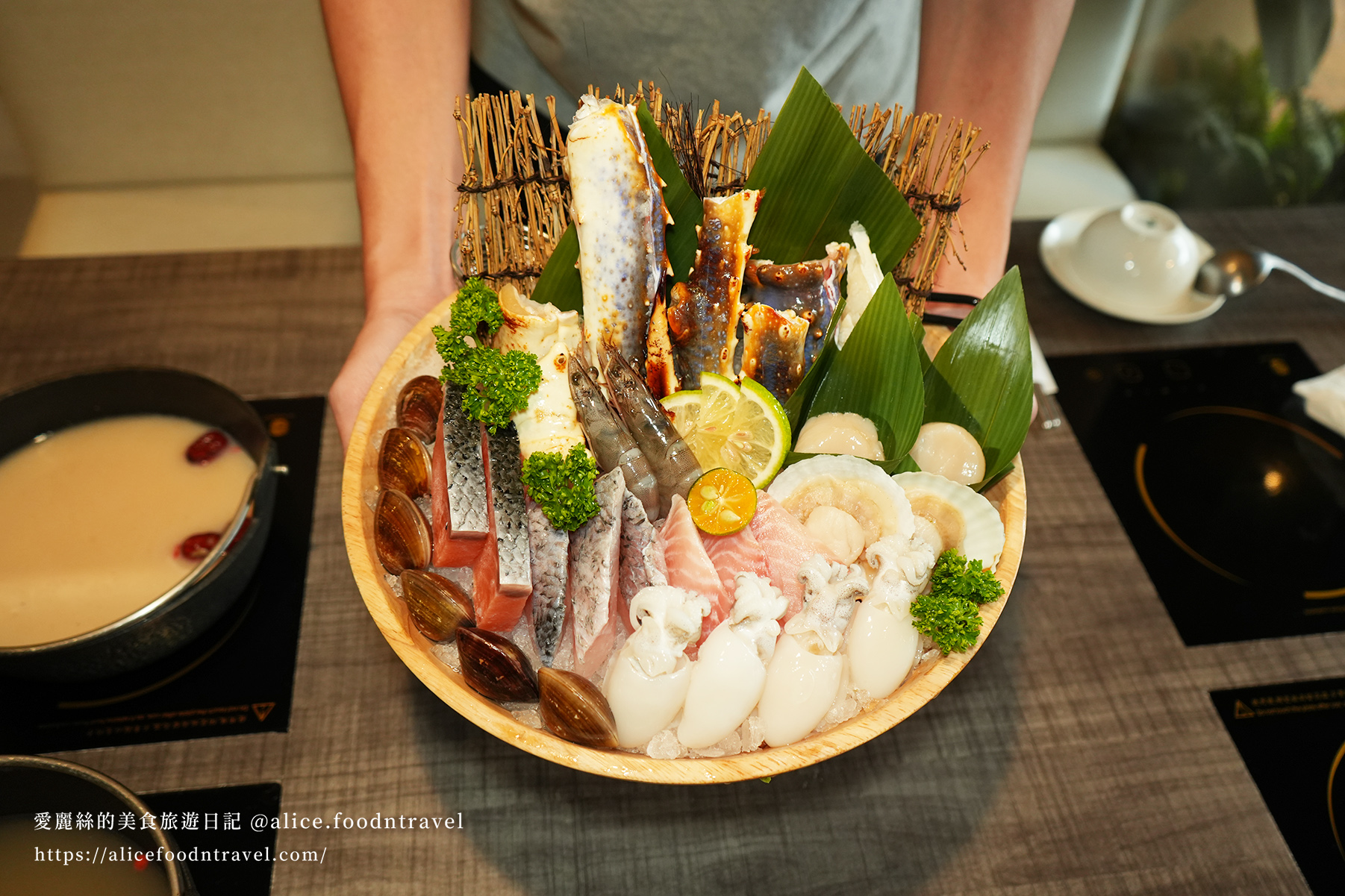 台中宵夜台中消夜深夜美食台中火鍋台中北區美食台中北區火鍋狩鍋深夜火鍋凌晨美食台中夜貓族台中漢口路美食漢口路火鍋西屯美食西屯火鍋中清路美食鱈場蟹A5和牛火鍋吃到飽狩鍋菜單