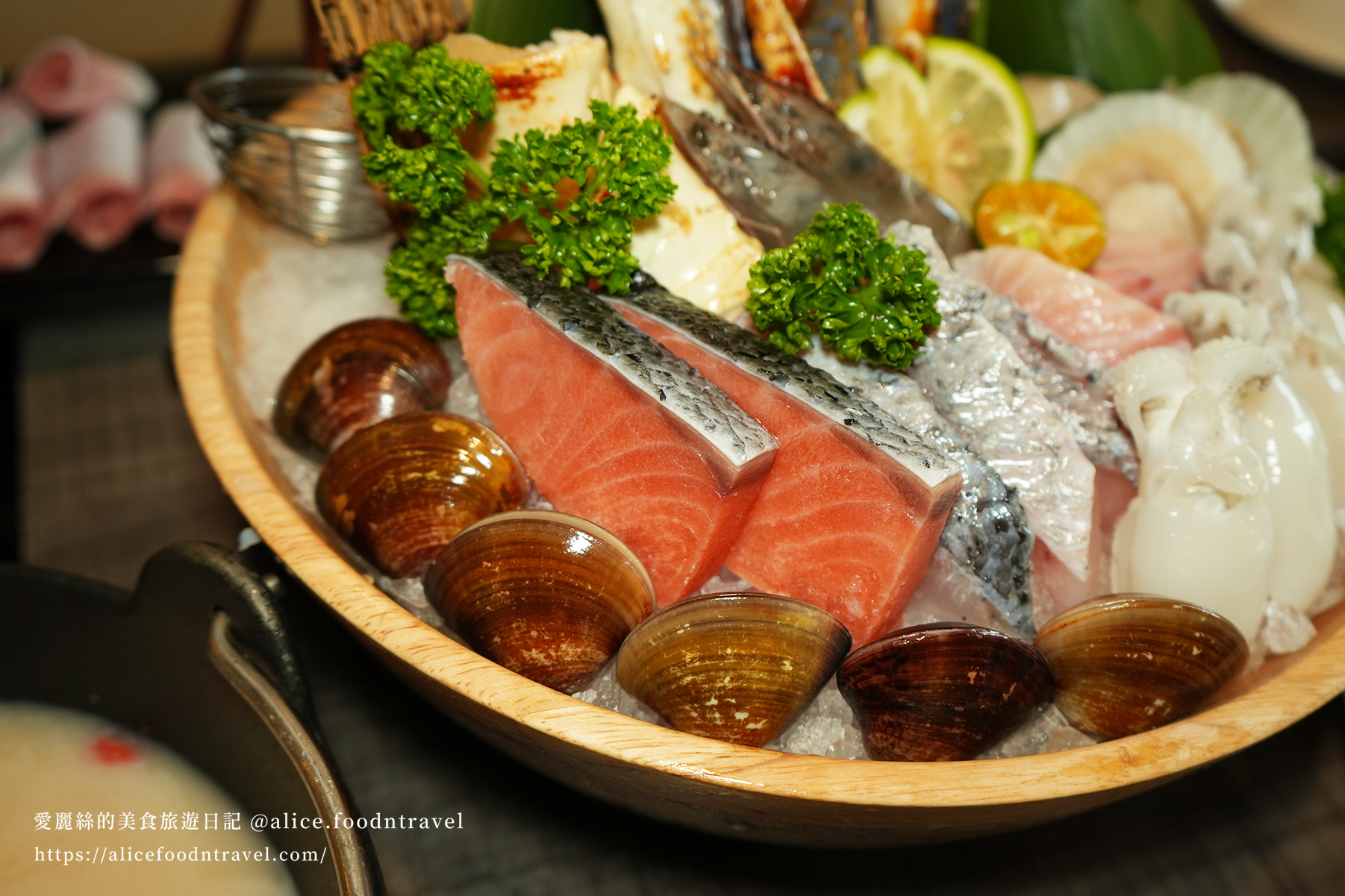 台中宵夜台中消夜深夜美食台中火鍋台中北區美食台中北區火鍋狩鍋深夜火鍋凌晨美食台中夜貓族台中漢口路美食漢口路火鍋西屯美食西屯火鍋中清路美食鱈場蟹A5和牛火鍋吃到飽狩鍋菜單