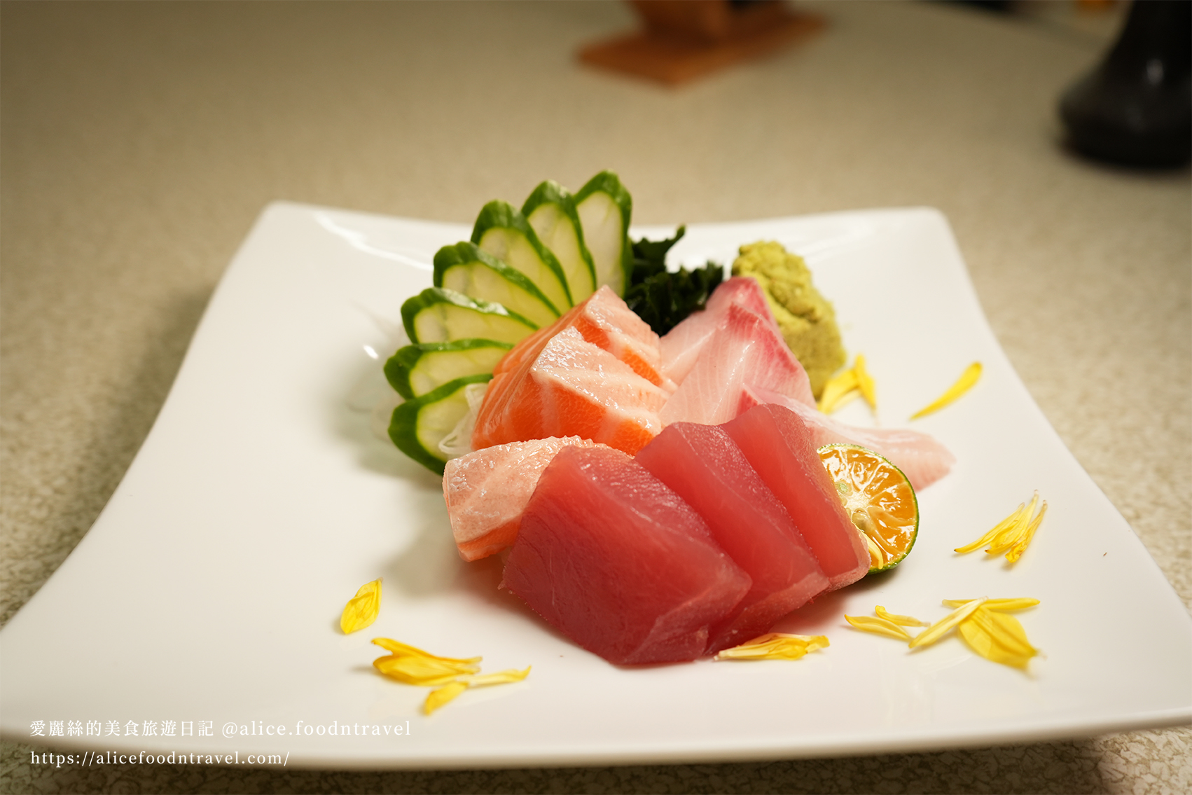 台中逢甲夜市美食逢甲美食逢甲商圈台中居酒屋推薦台中美食台中餐聽台中日式串燒台中炭火燒肉台中深夜美食台中西屯美食台中居酒屋魚煙居酒屋