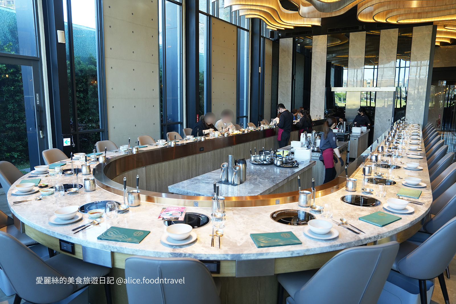 台中西屯美食台中西屯火鍋台中高級餐廳台中必吃台中七期美食月暮藏和牛活海鮮高級火鍋台中必吃月暮藏菜單