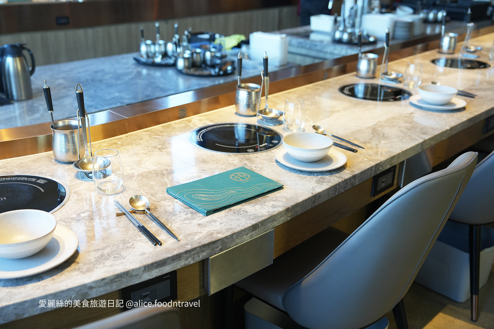 台中西屯美食台中西屯火鍋台中高級餐廳台中必吃台中七期美食月暮藏和牛活海鮮高級火鍋台中必吃月暮藏菜單