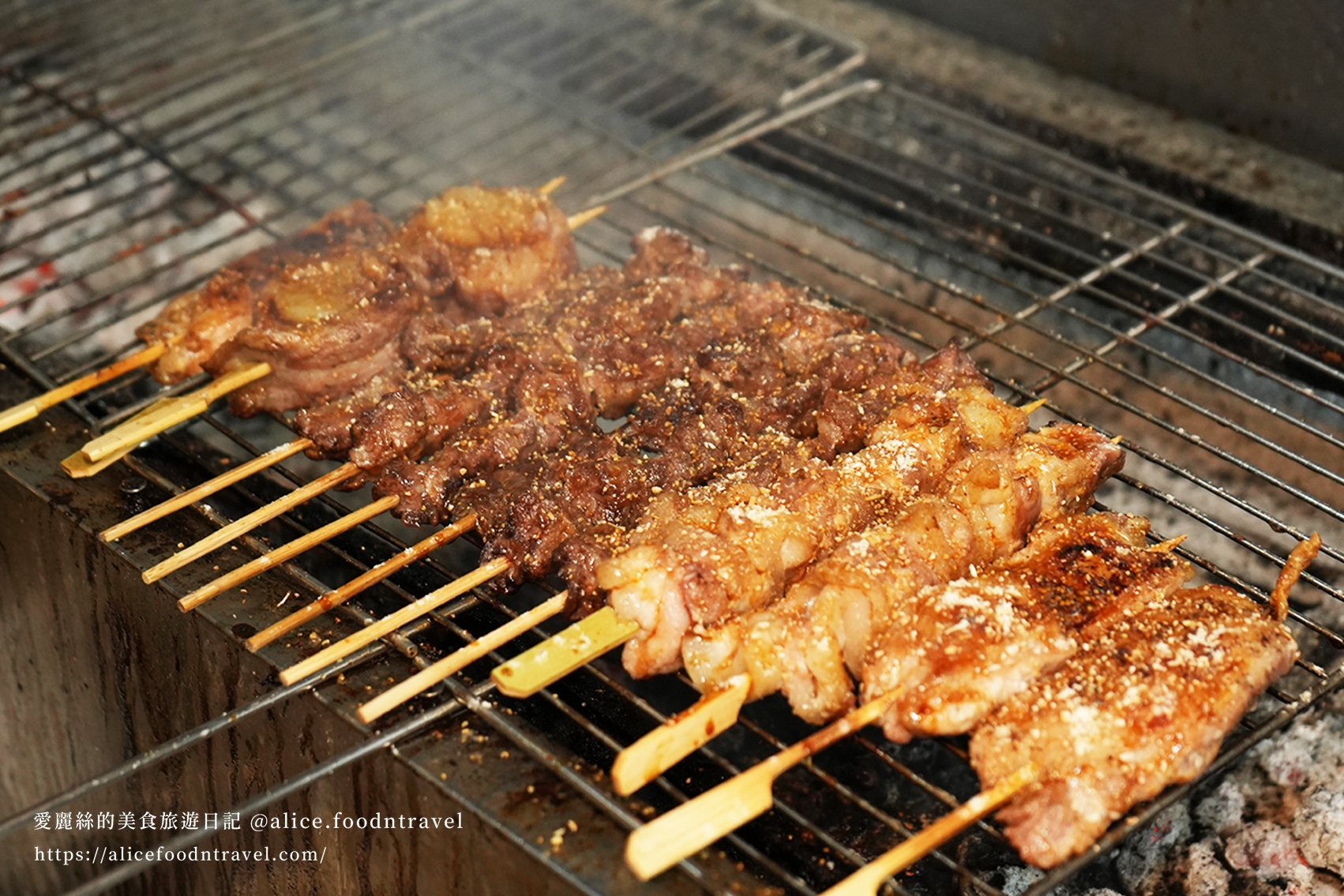 台中逢甲夜市美食逢甲美食逢甲商圈台中居酒屋推薦台中美食台中餐聽台中日式串燒台中炭火燒肉台中深夜美食台中西屯美食台中居酒屋魚煙居酒屋