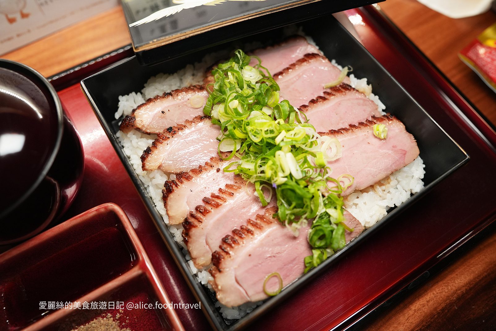 台北大安區台北大安美食捷運安和站美食台北必吃美食台北定食台北鴨肉飯台北鴨肉台北日本料理通化街夜市通化夜市美食鴨箱