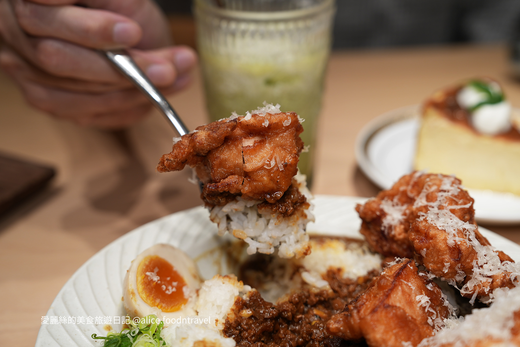 台中南屯美食 台中南屯餐廳推薦 台中炸牛排 台中日式定食 南屯炸牛排 台中高CP值餐廳 嵐山熟成牛かつ專売 台中日式料理推薦 南屯必吃美食 台中平價定 台中日式咖哩 台中排隊美 台中人氣餐廳 台中牛排定食 台中日式炸牛排 南屯晚餐推薦 台中家庭聚餐餐廳 台中平價日式定食 台中甜點推薦 嵐山炸牛排